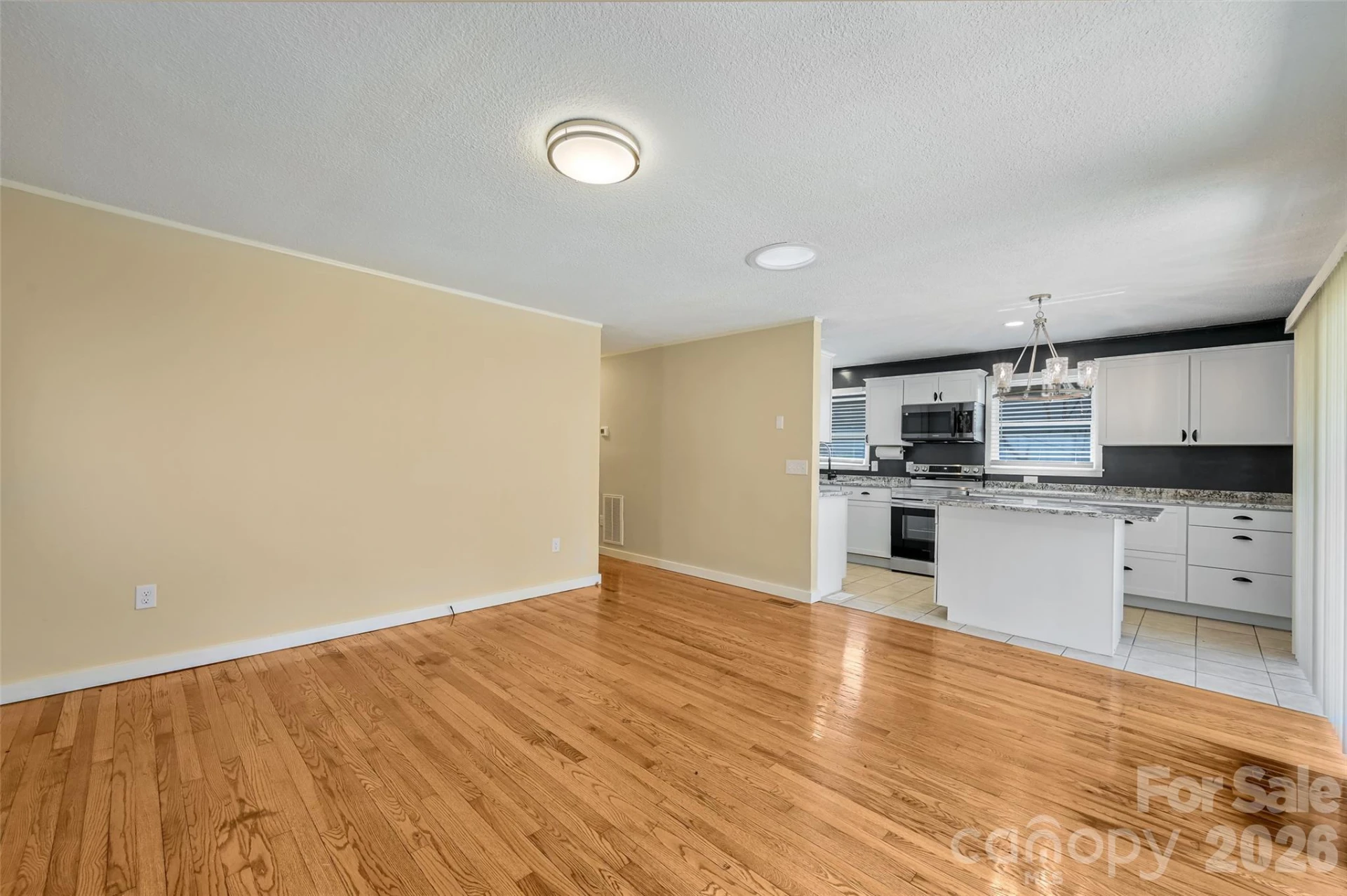 9 Woodfin Avenue - Photo 12