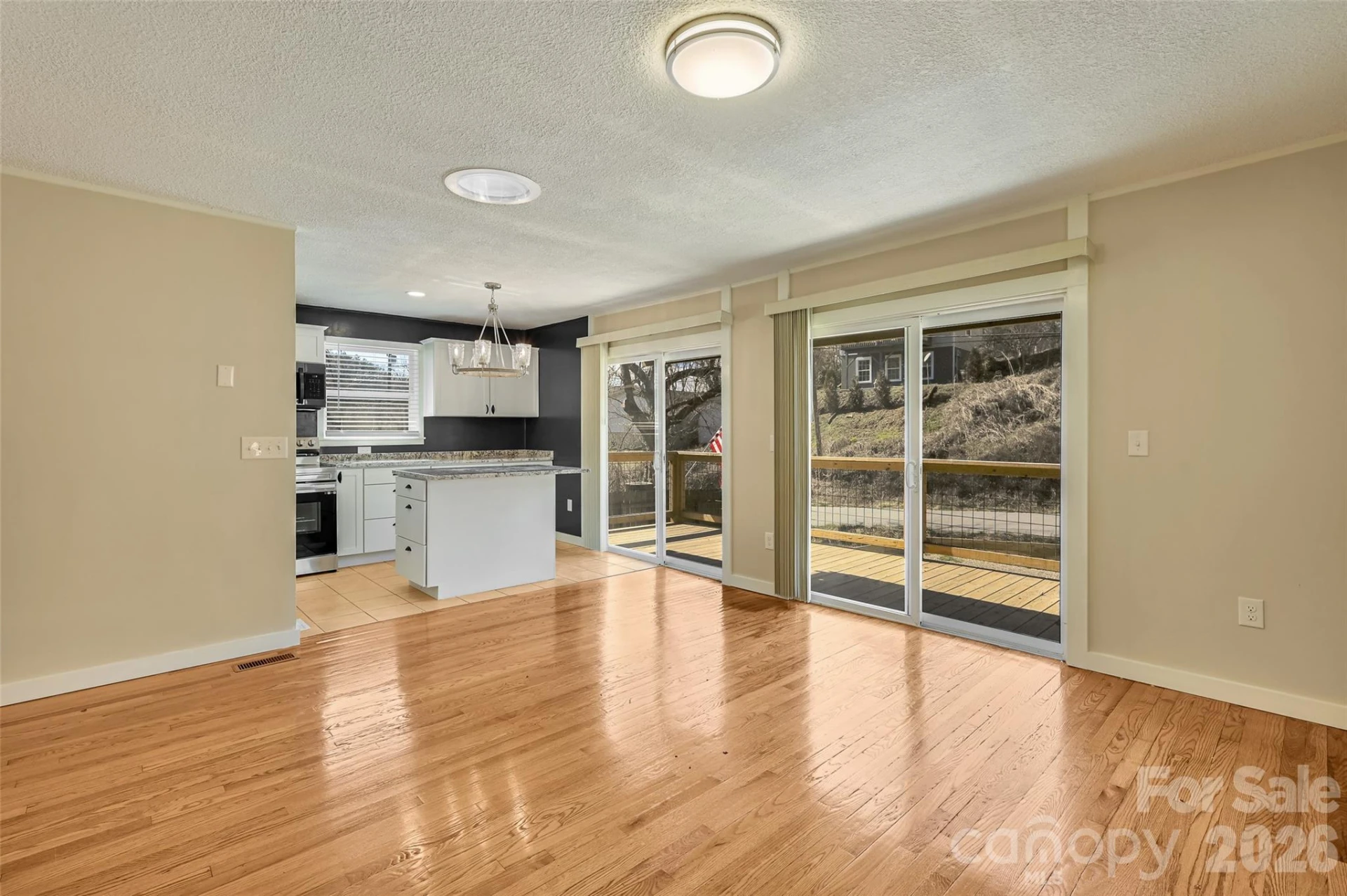 9 Woodfin Avenue - Photo 5