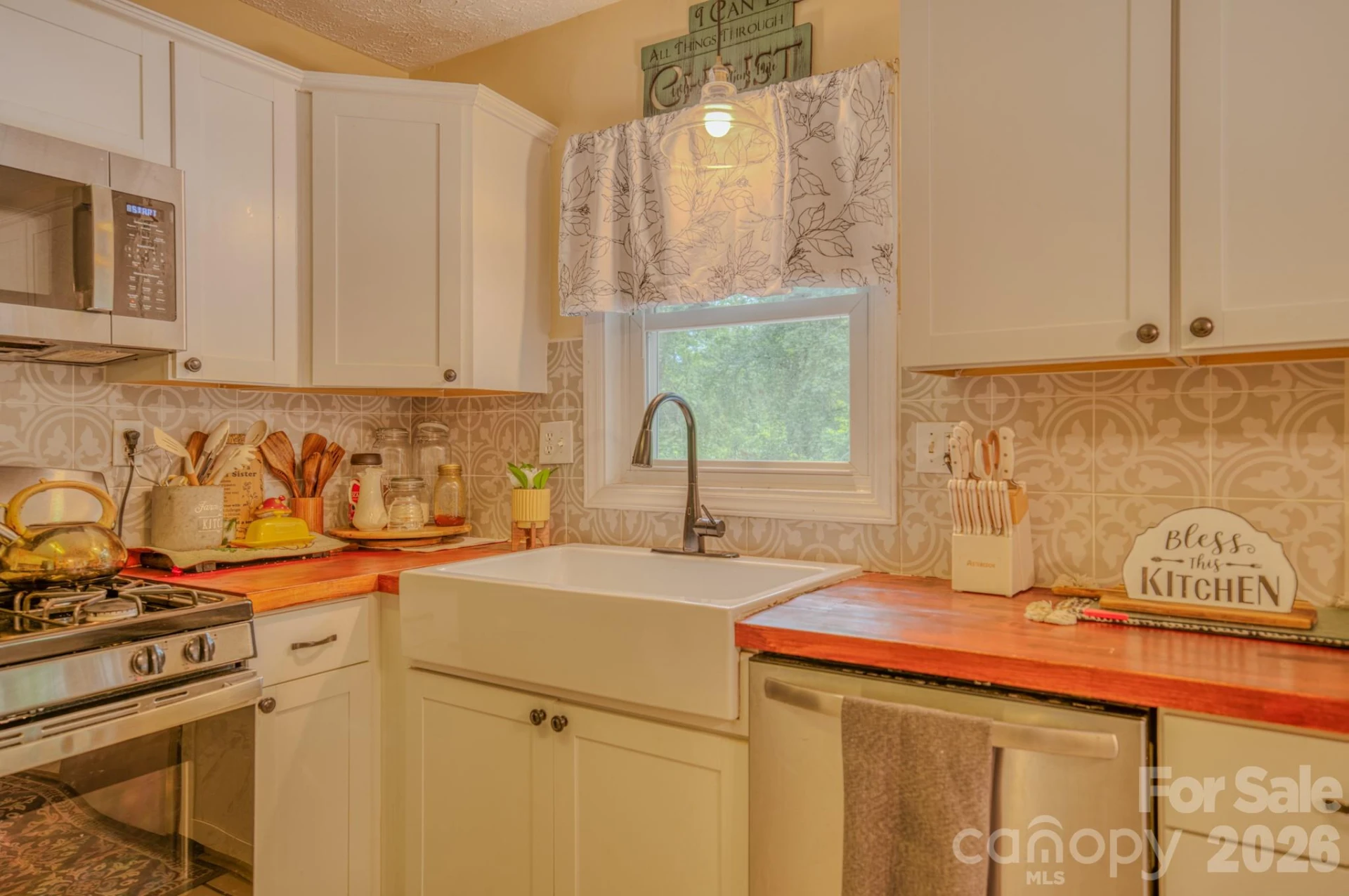 112 Amelia Drive - Photo 15