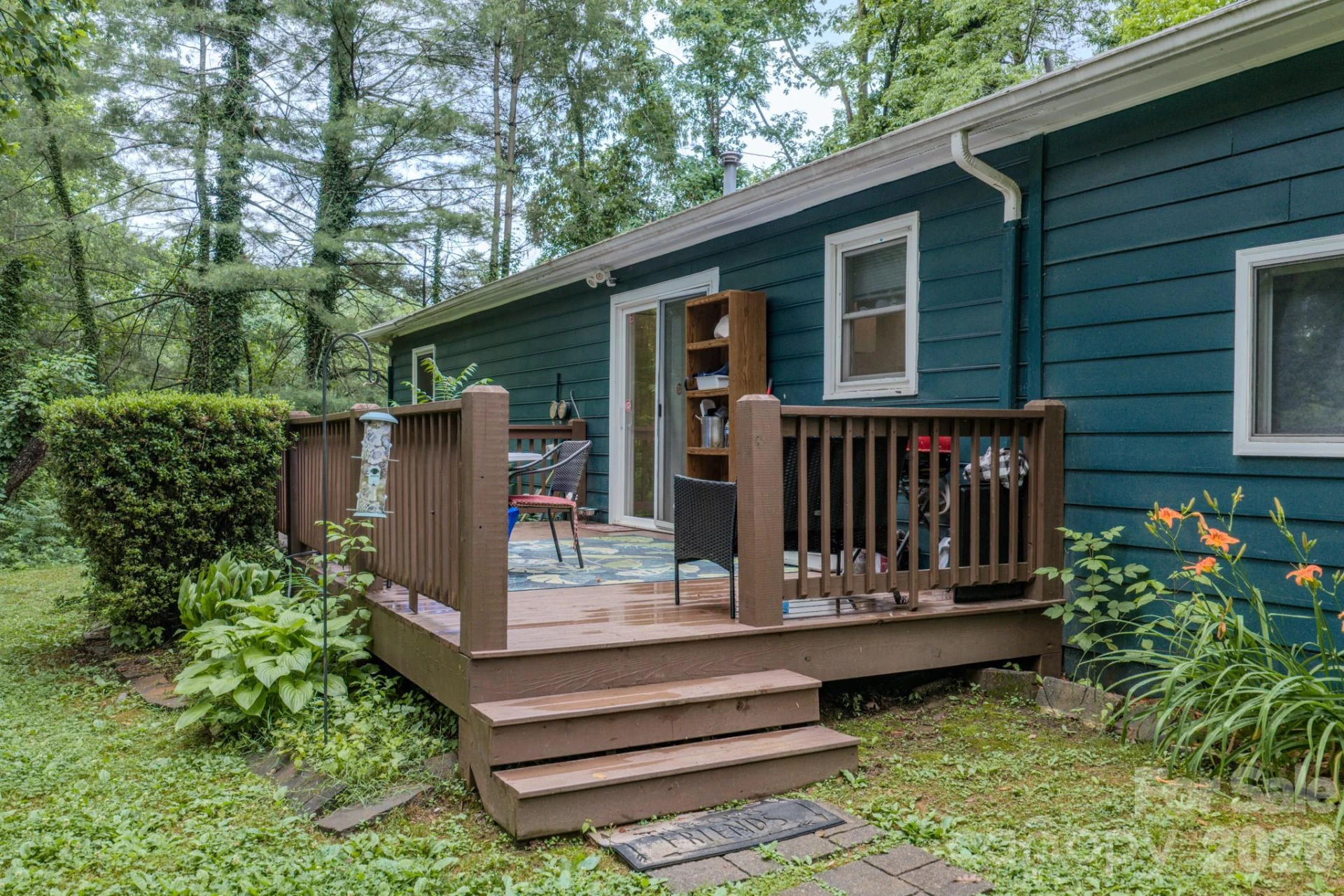 112 Amelia Drive - Photo 4