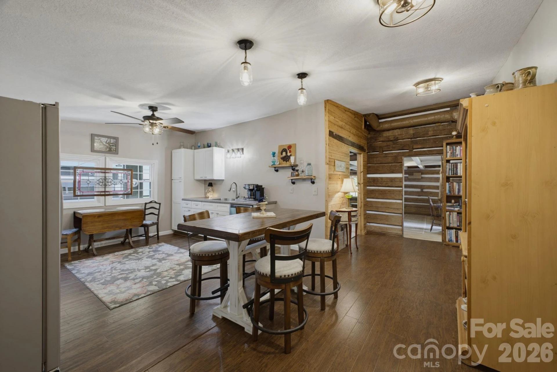 1239 W McGuinn Road - Photo 3