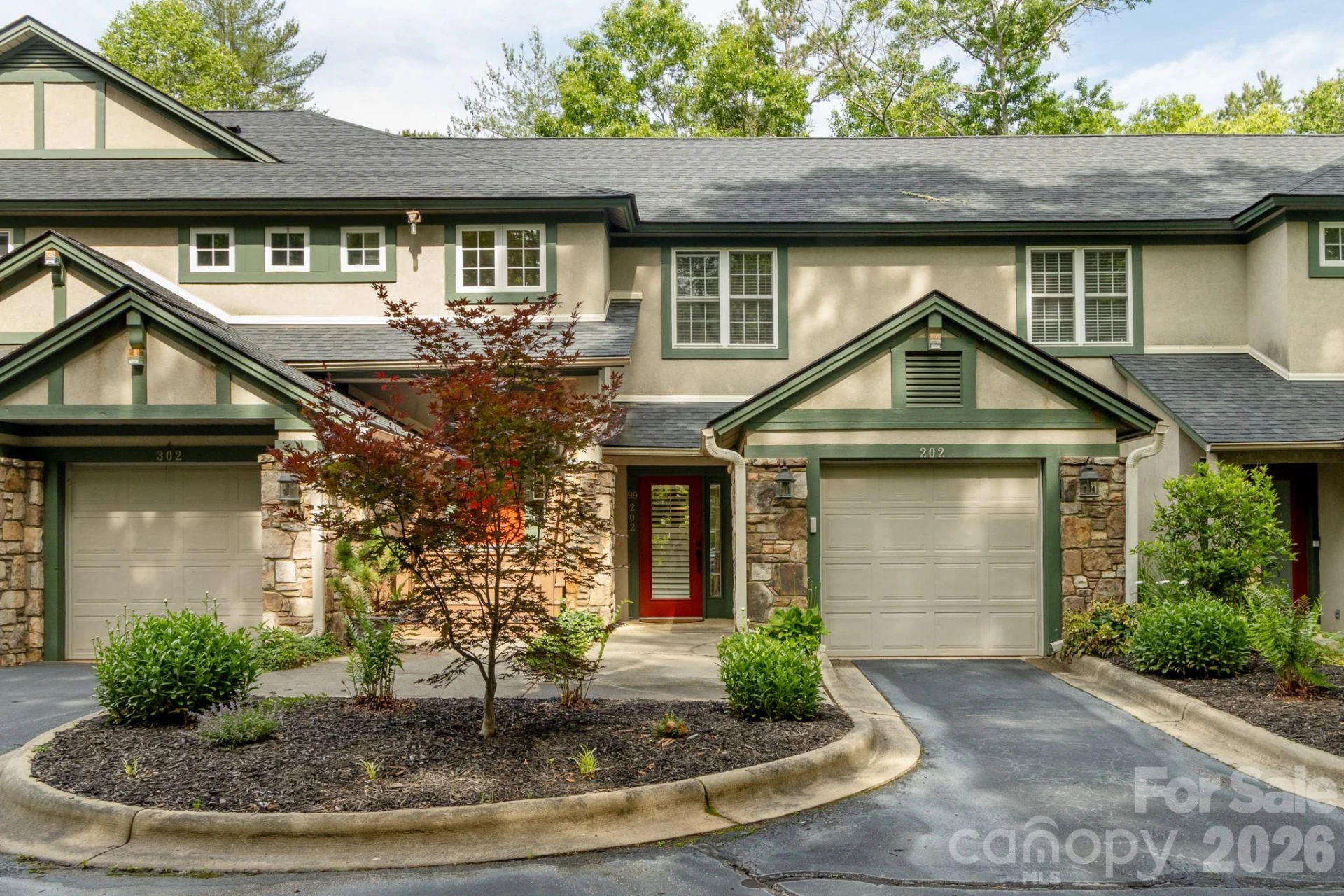99 Ridgetop Circle #202