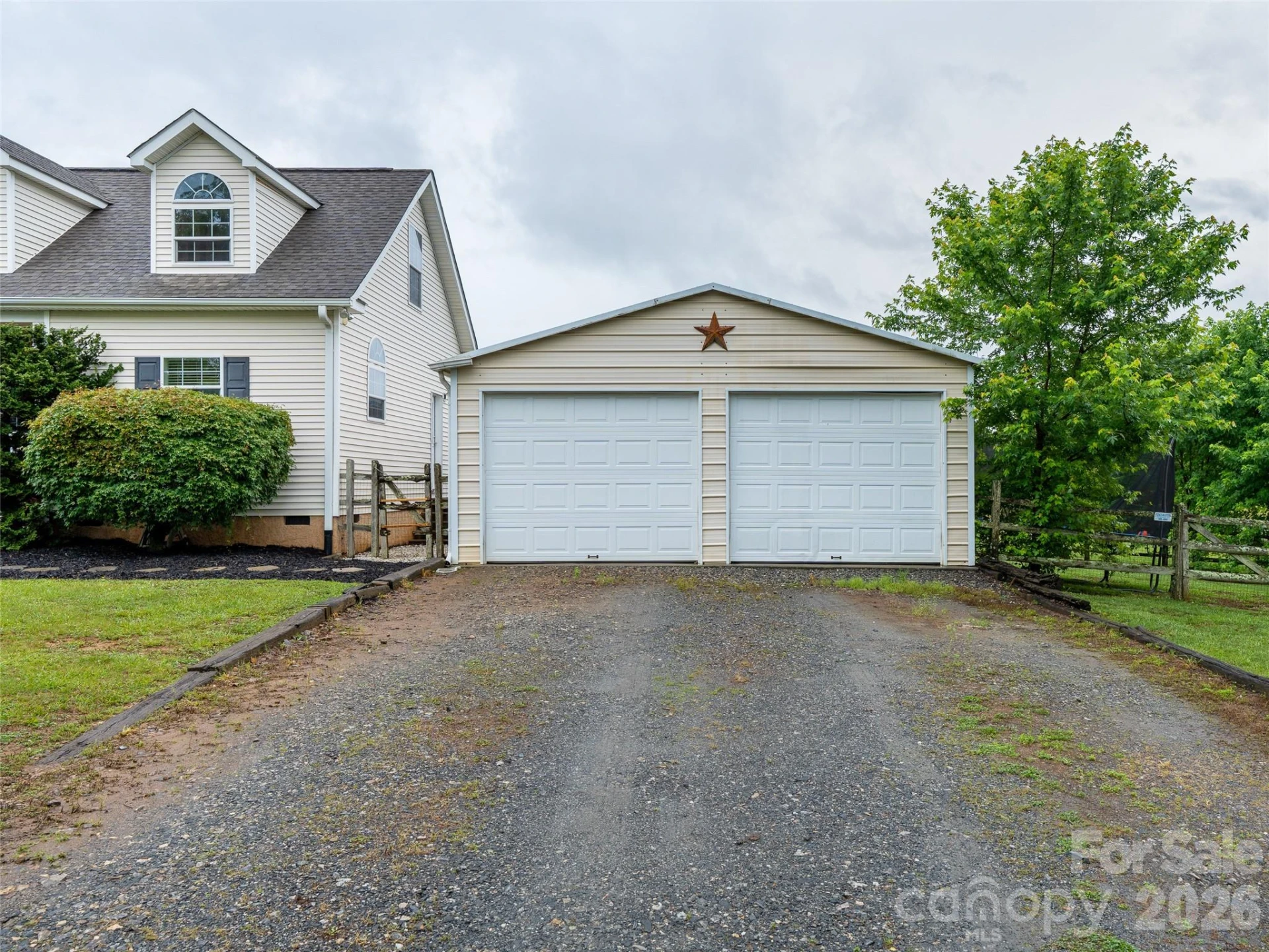 300 Welch Drive - Photo 35