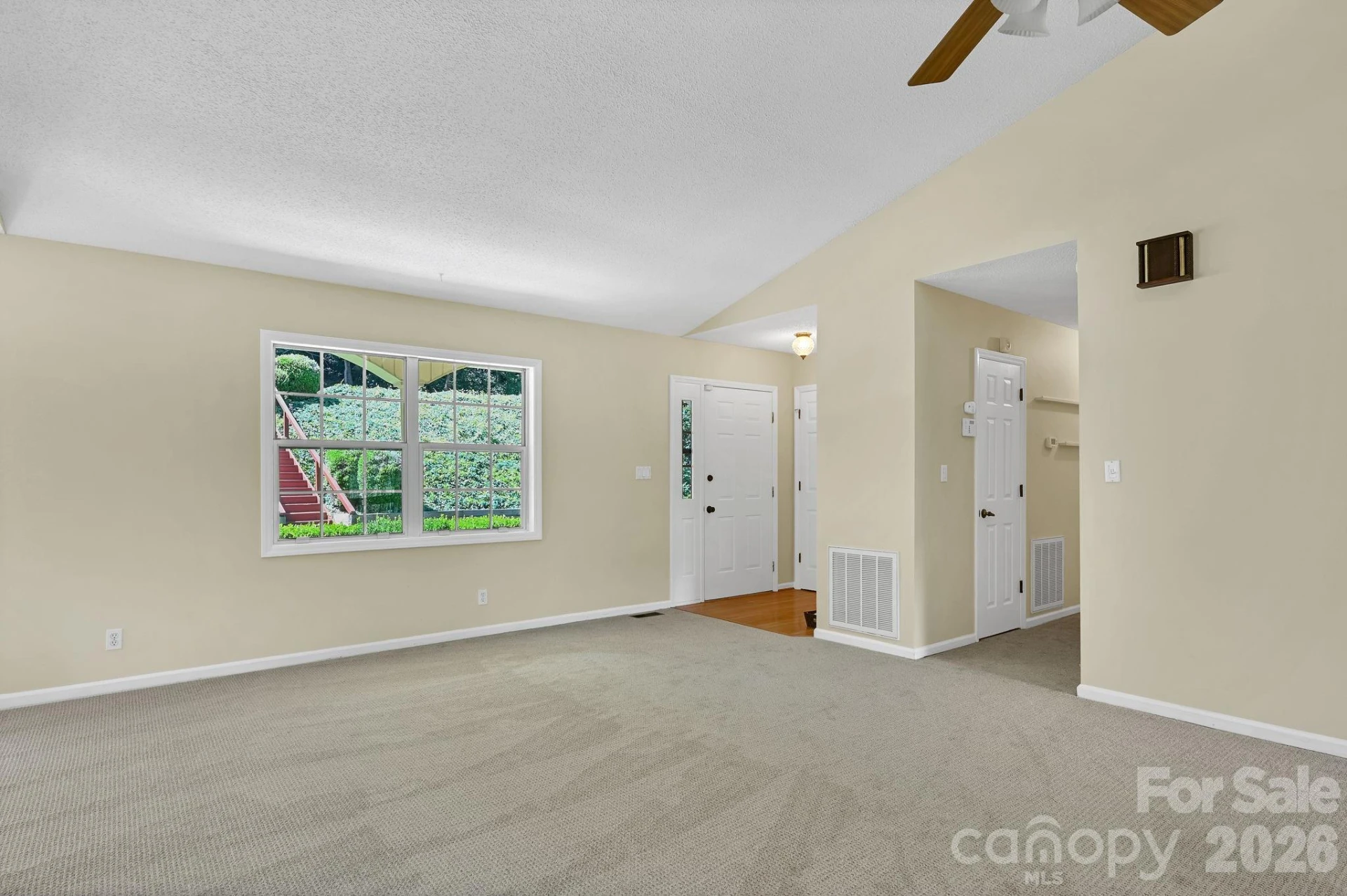31 Surrey Run - Photo 12