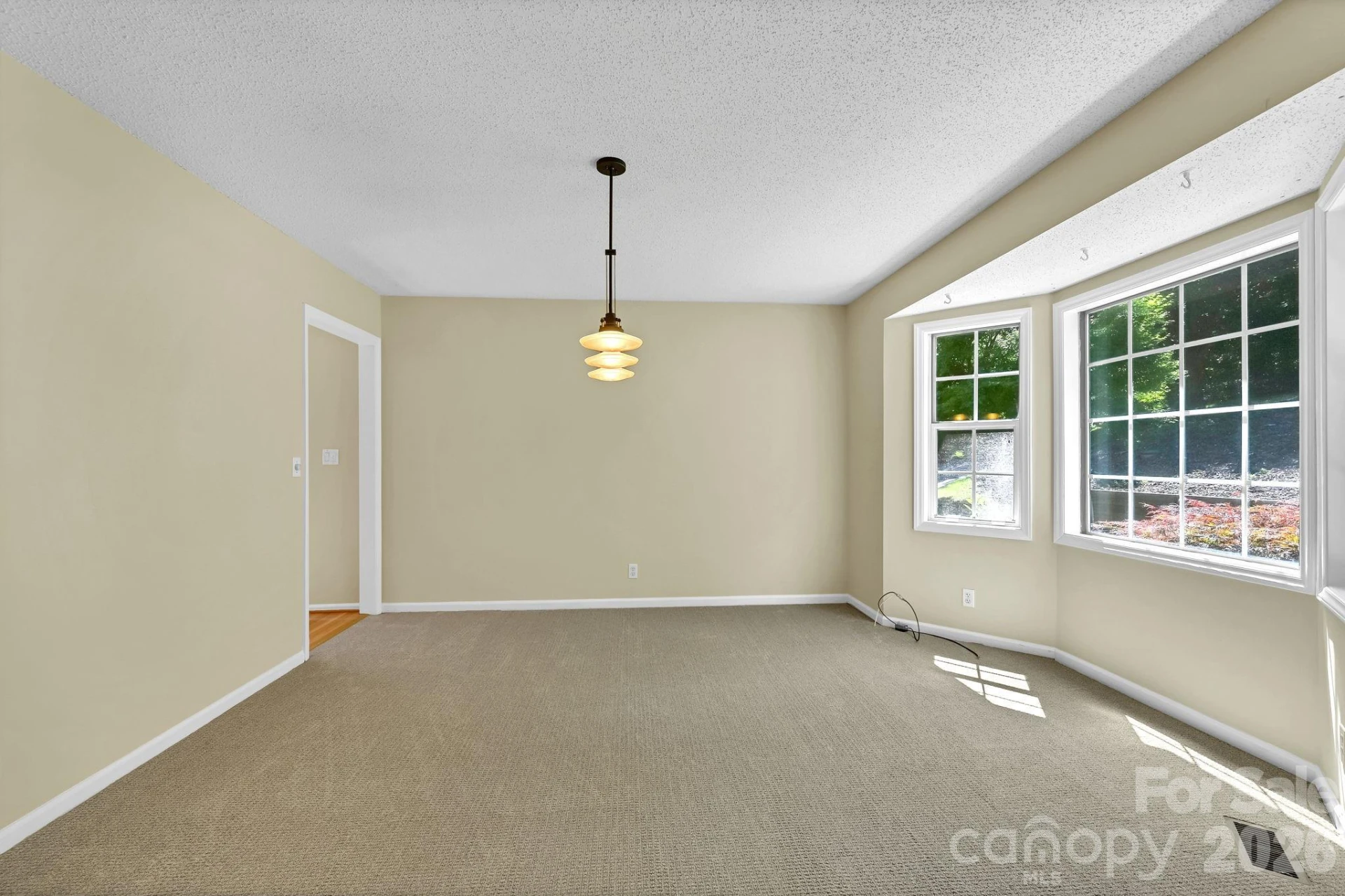 31 Surrey Run - Photo 14