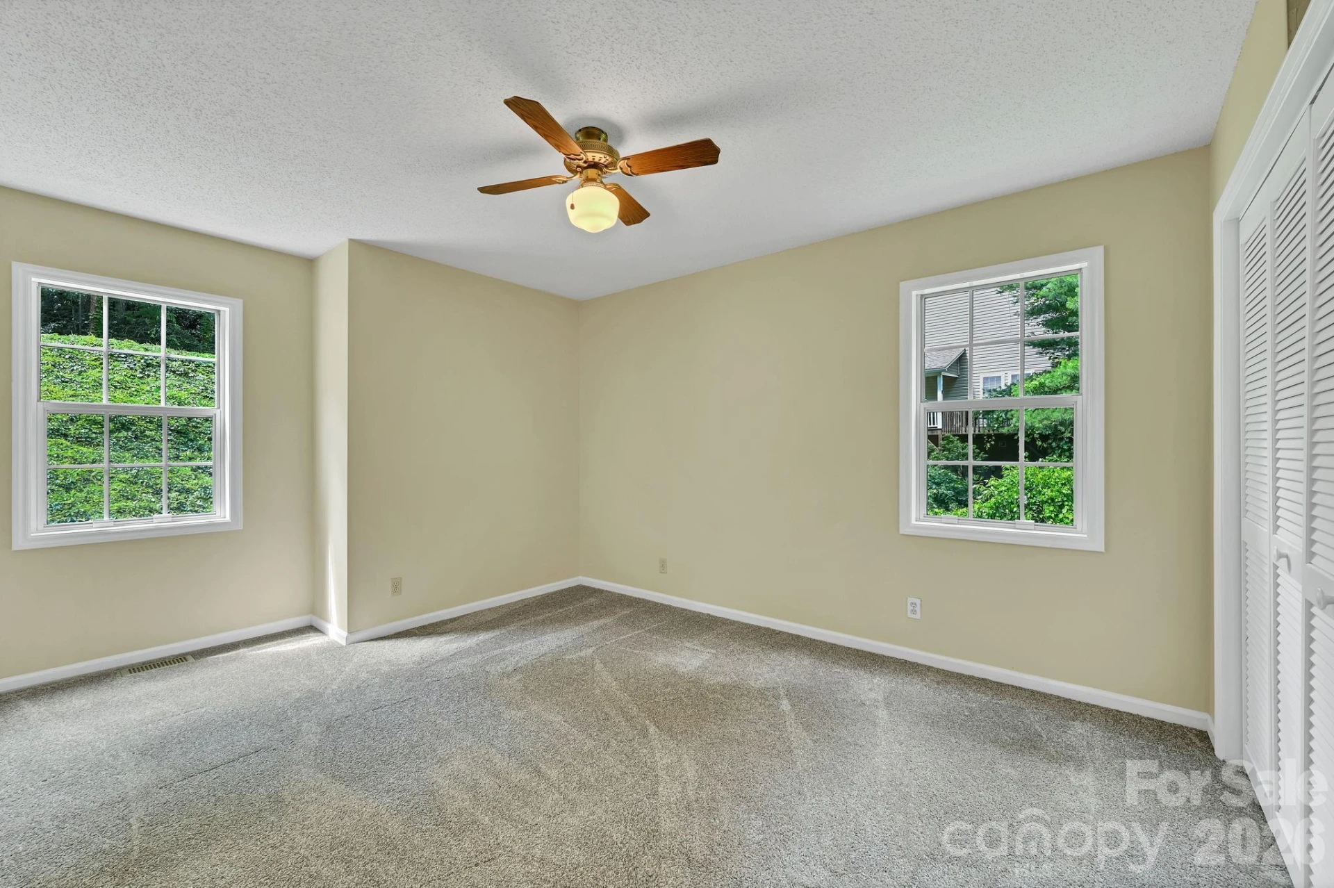 31 Surrey Run - Photo 27