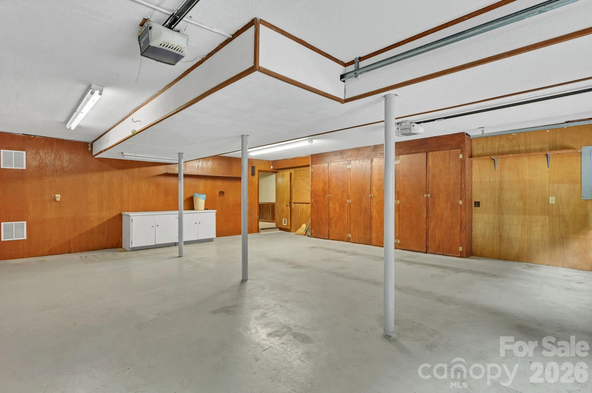 31 Surrey Run - Photo 37