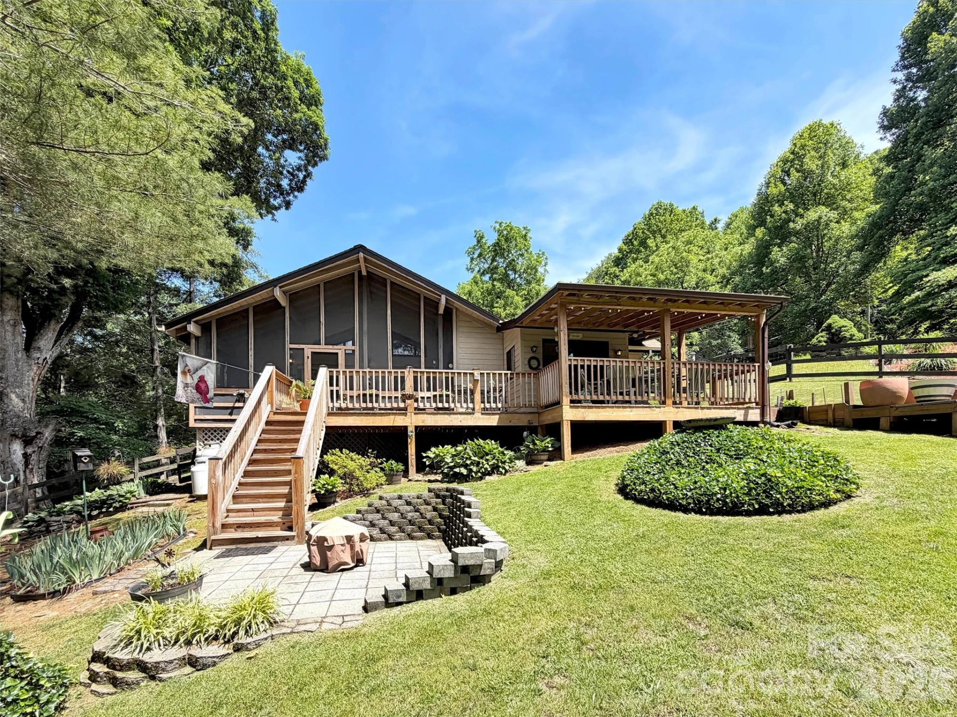 72 Sanctuary Road - Photo 3