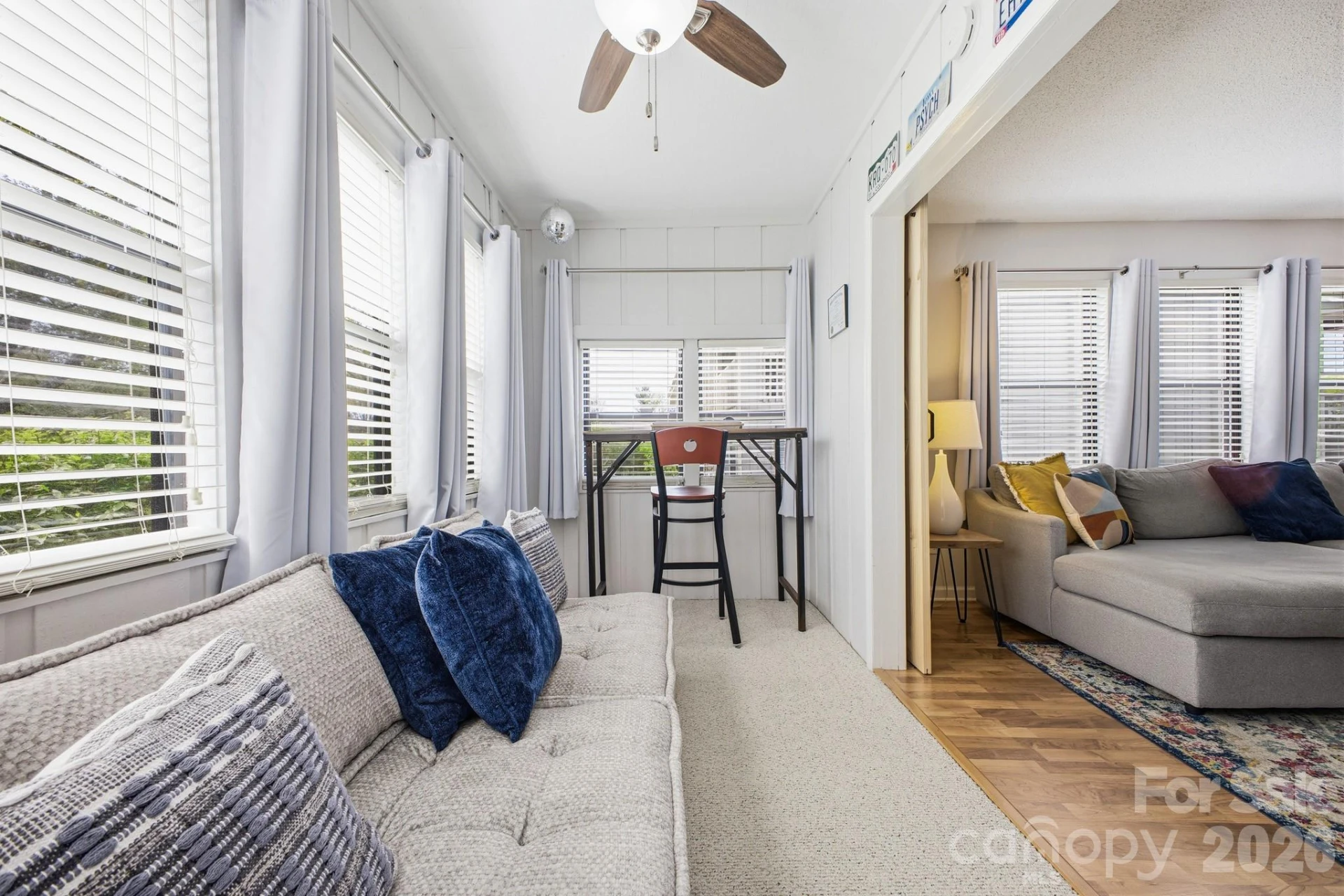 2305 Abbey Circle - Photo 11