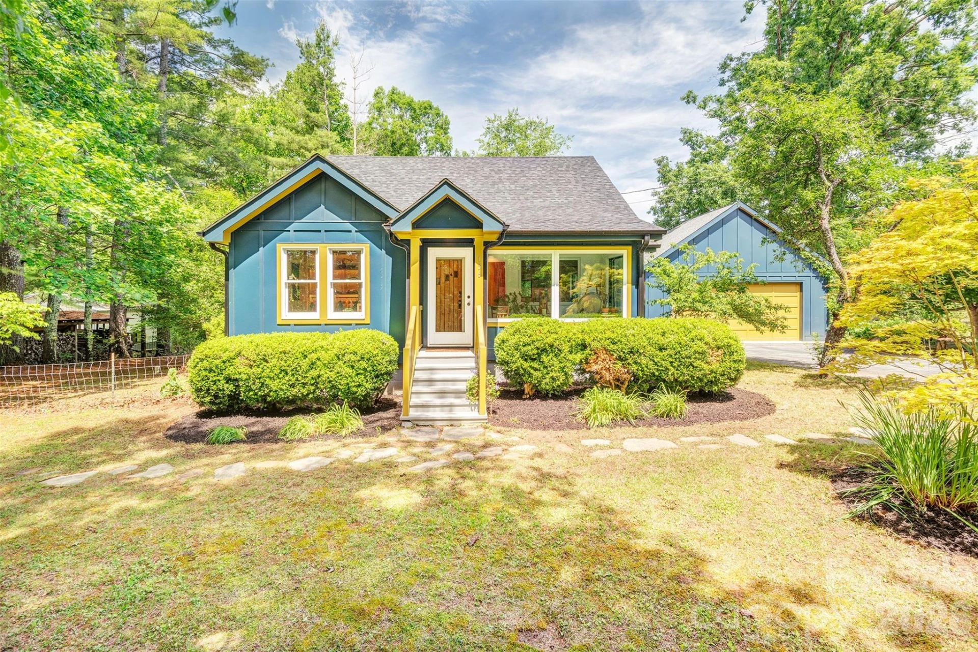 136 Graveyard Road