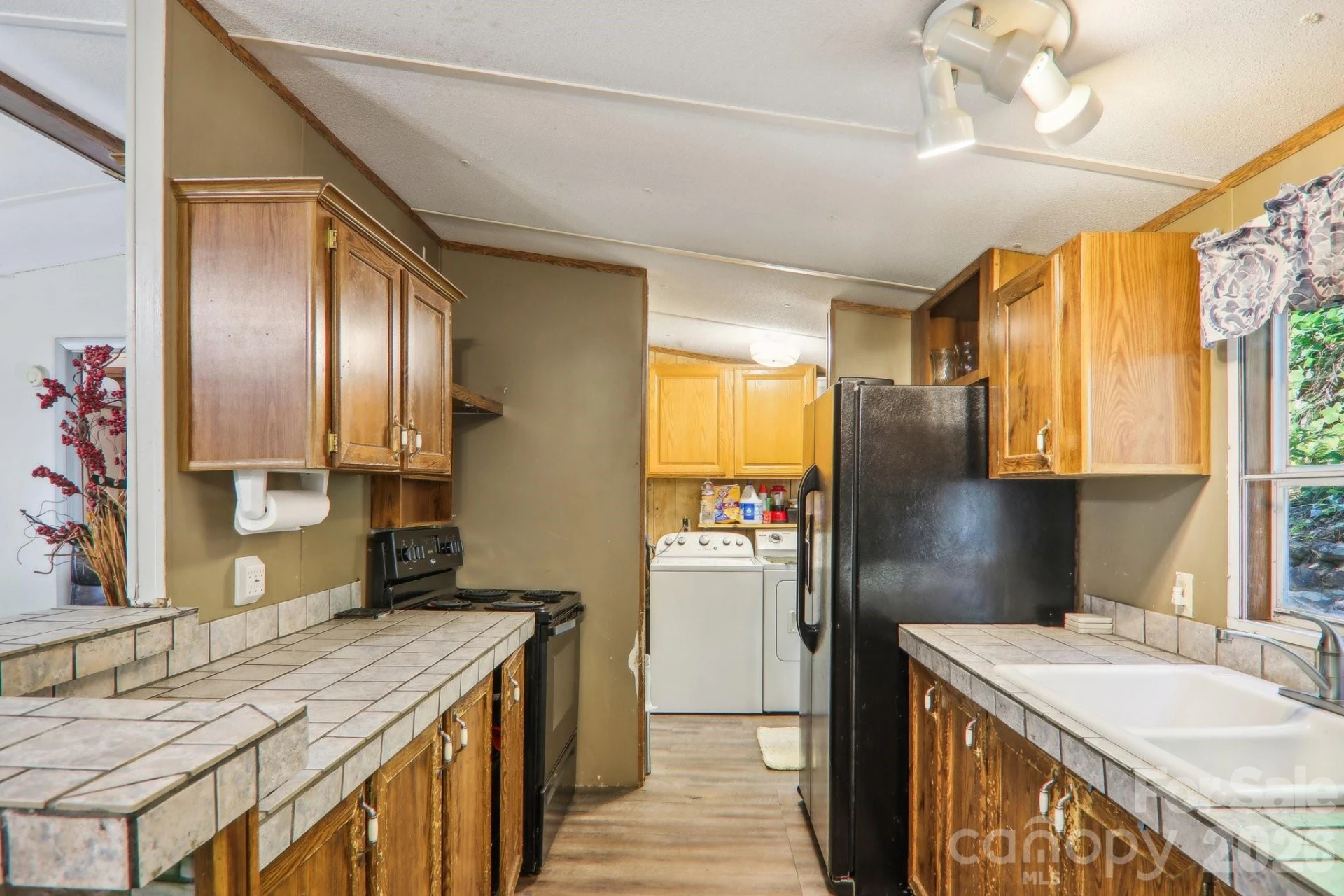 138 Buddy Lane - Photo 9