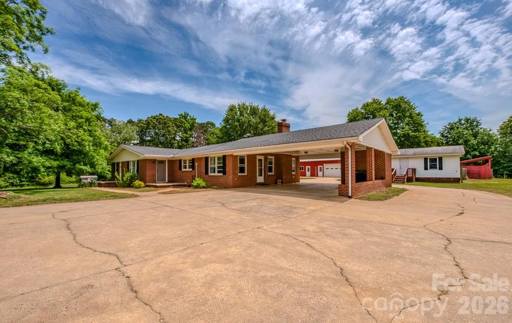1241 County Line Road - Photo 2