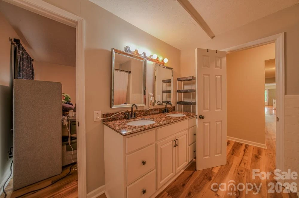 1241 County Line Road - Photo 25
