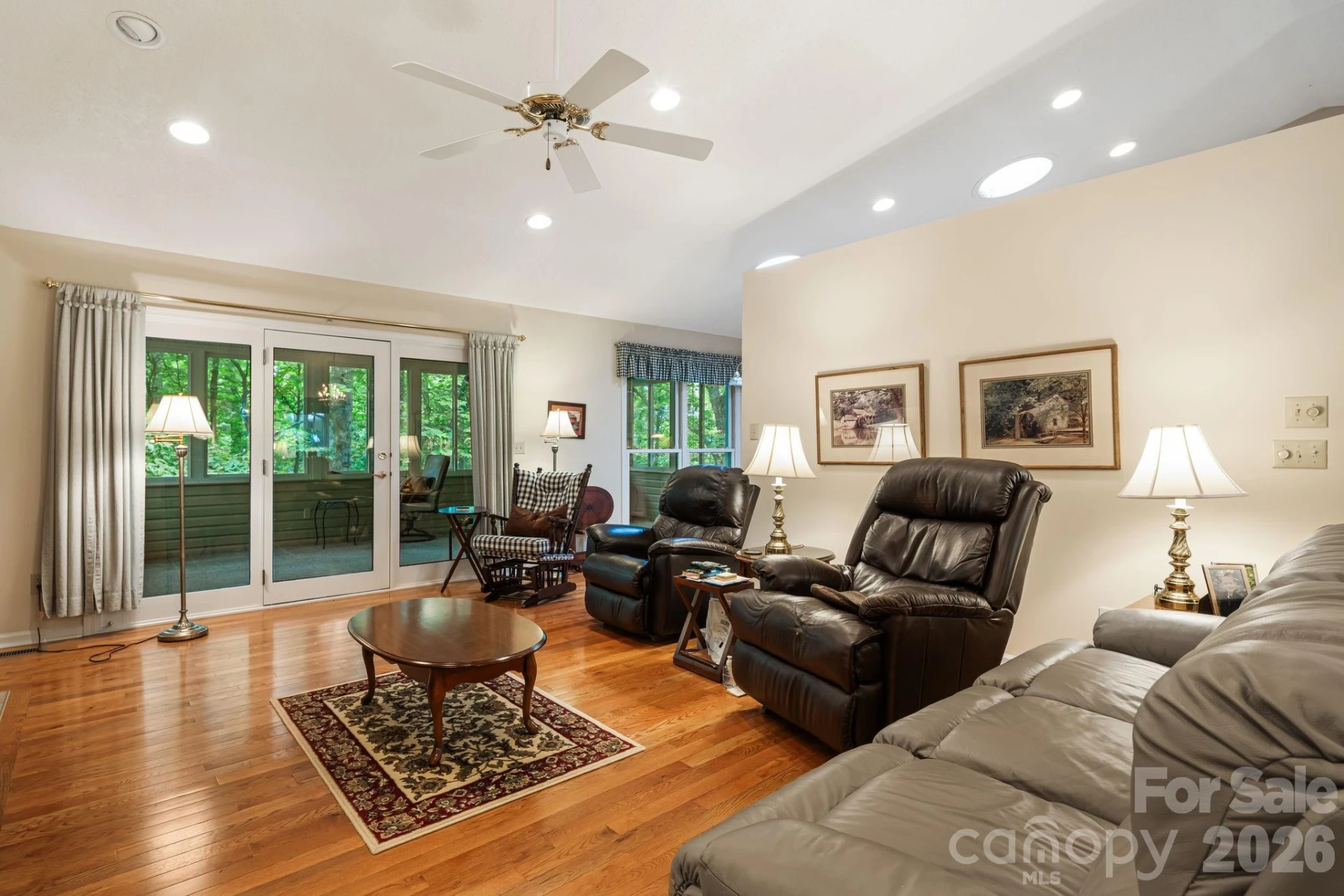 1851 Riverview Court - Photo 11