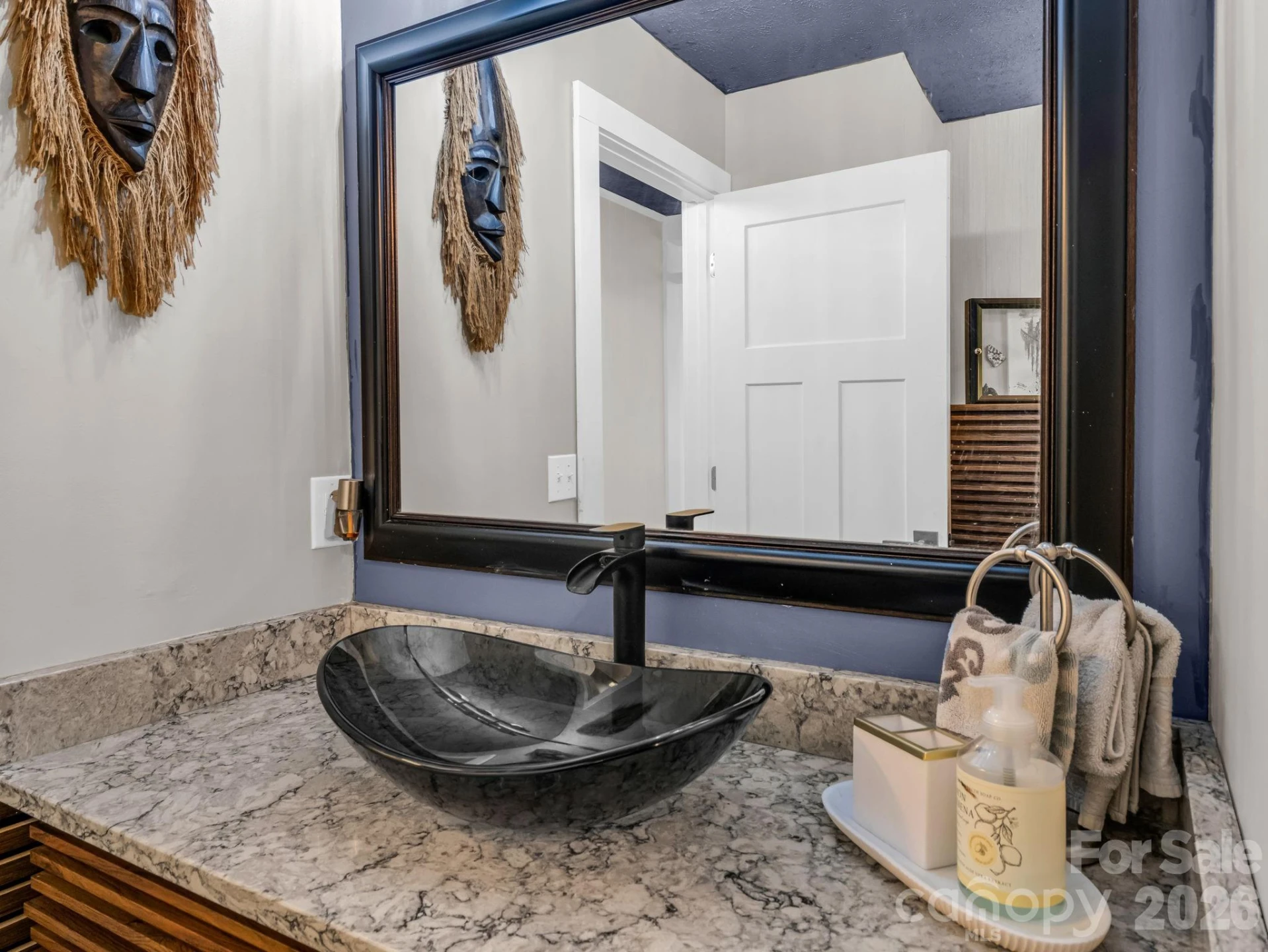 395 E Howard Street - Photo 24