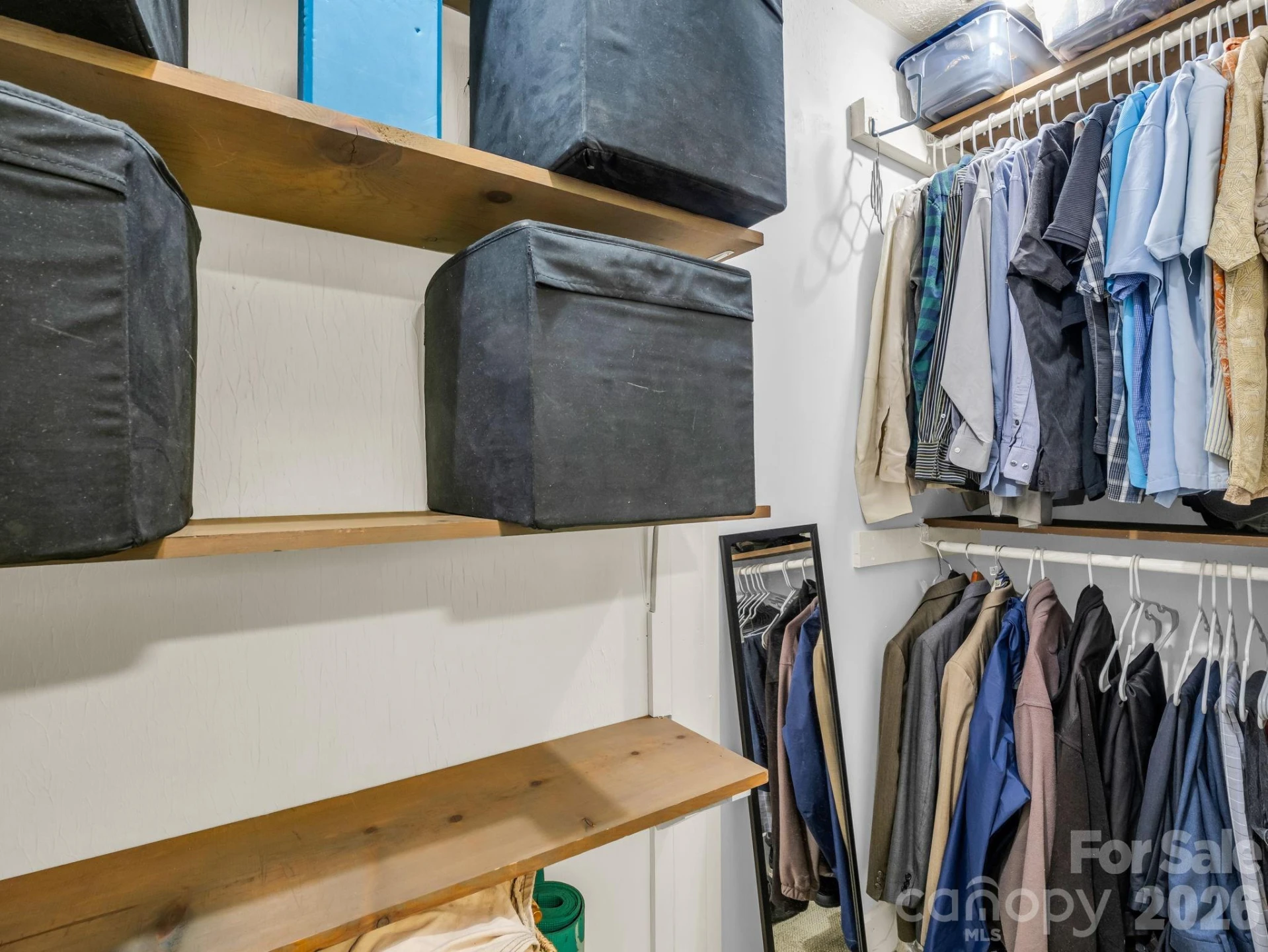 395 E Howard Street - Photo 27