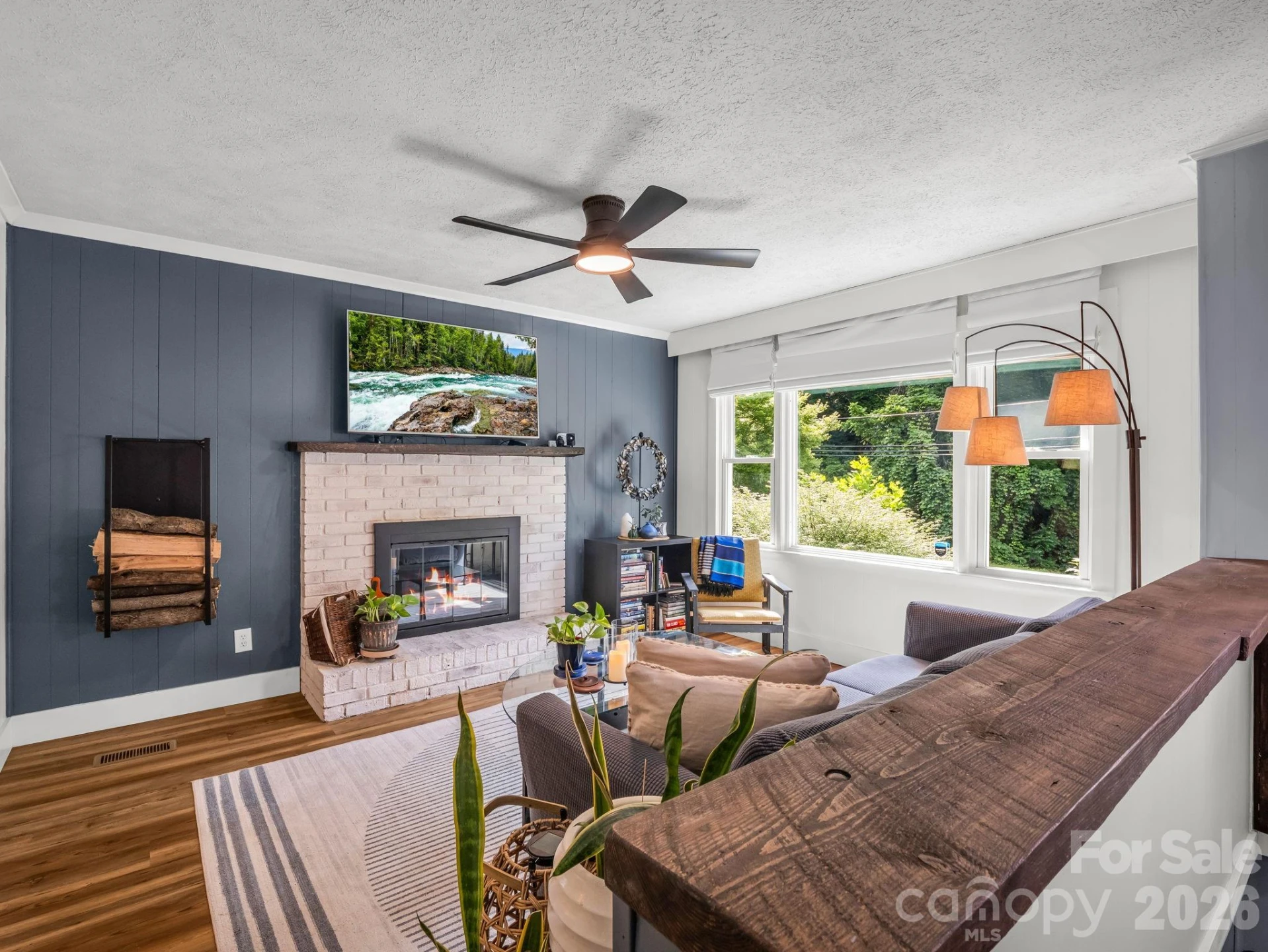 395 E Howard Street - Photo 7