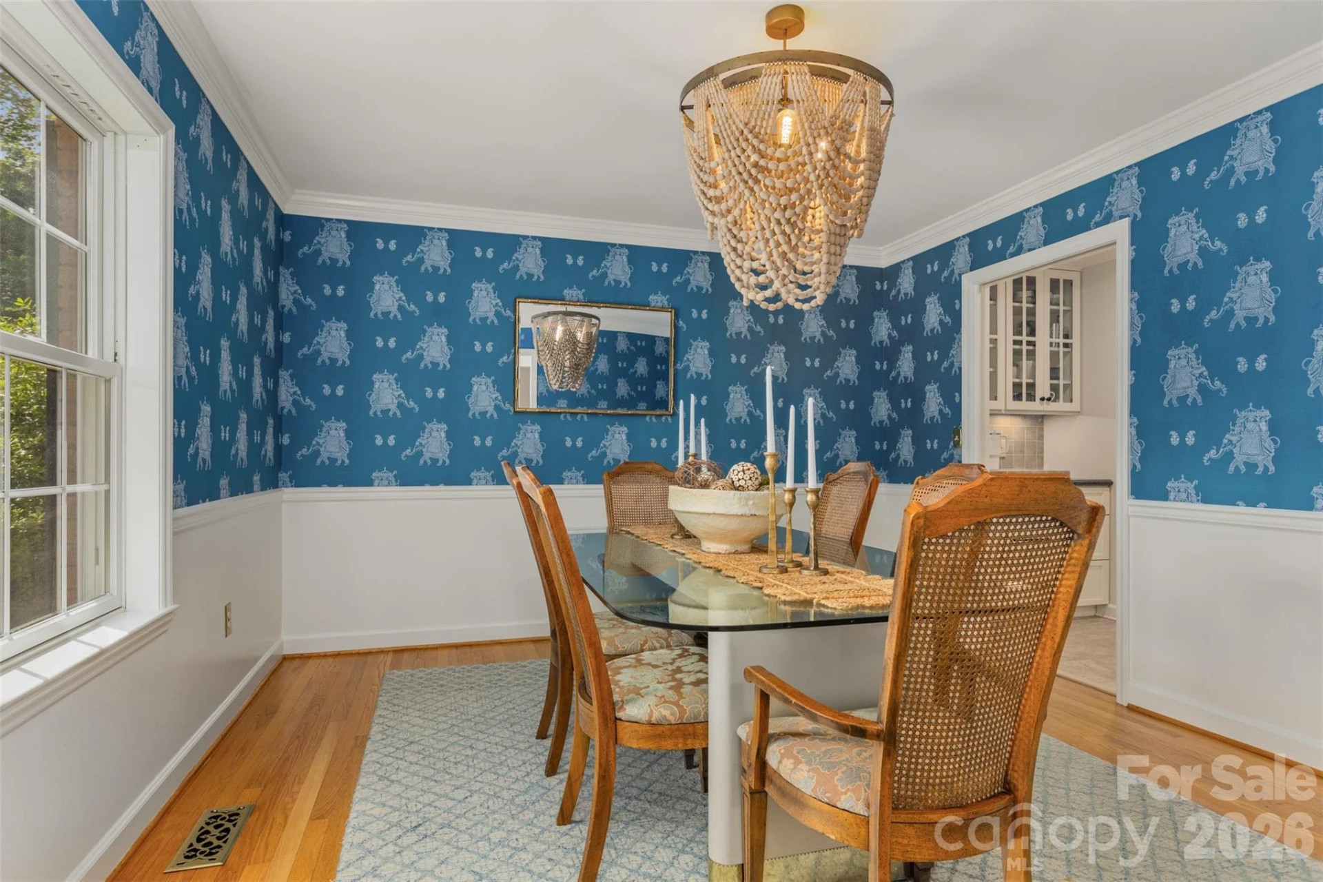425 Sondley Woods Place - Photo 19