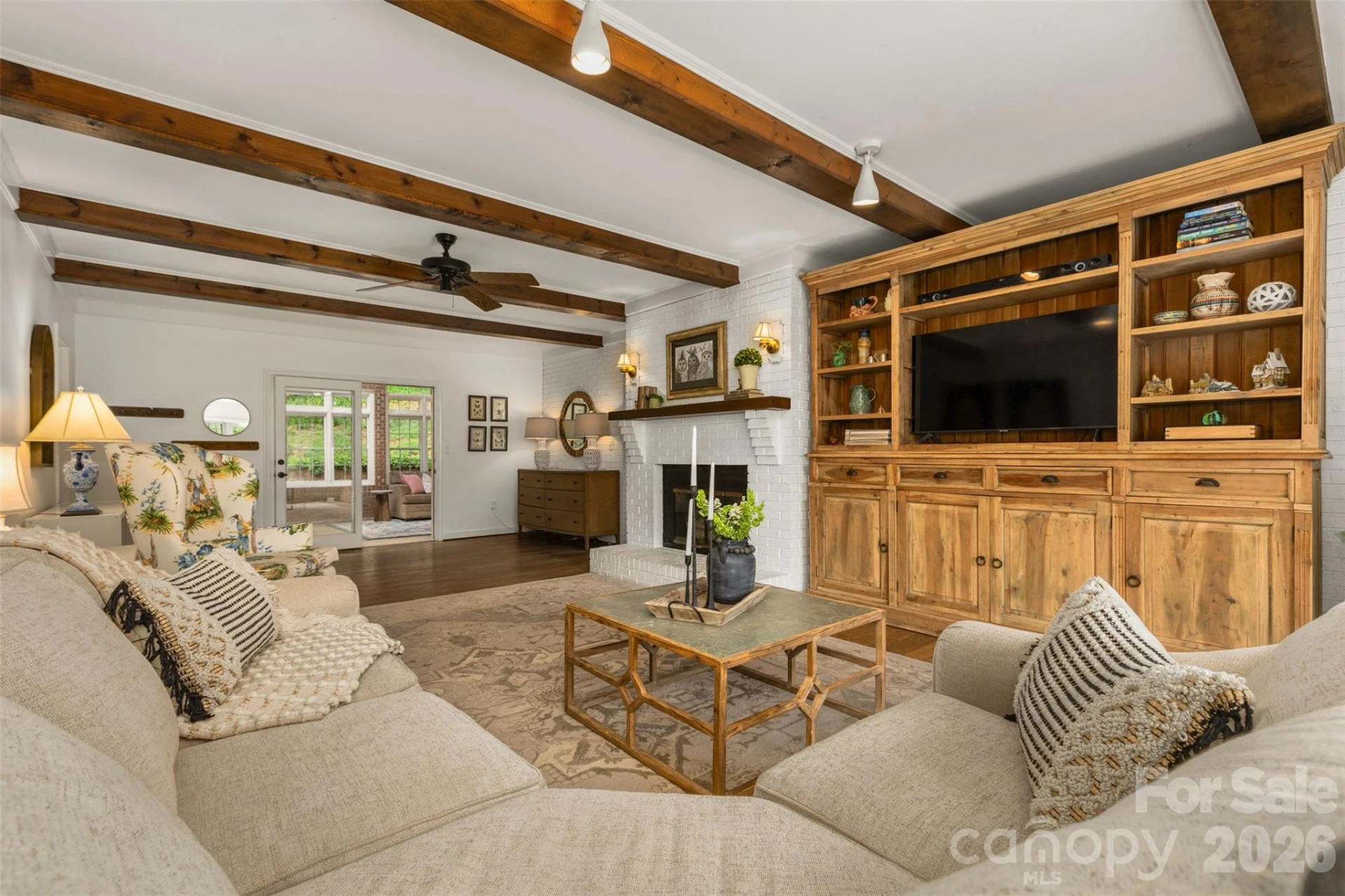 425 Sondley Woods Place - Photo 3