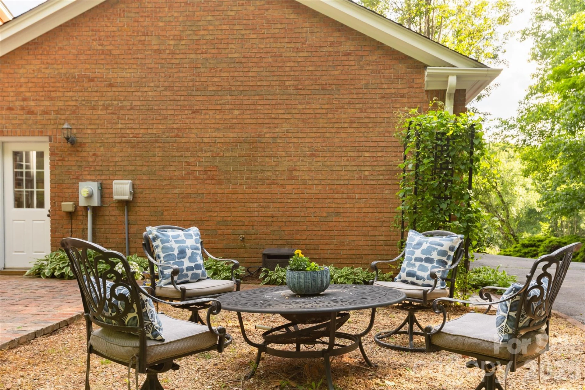 425 Sondley Woods Place - Photo 33
