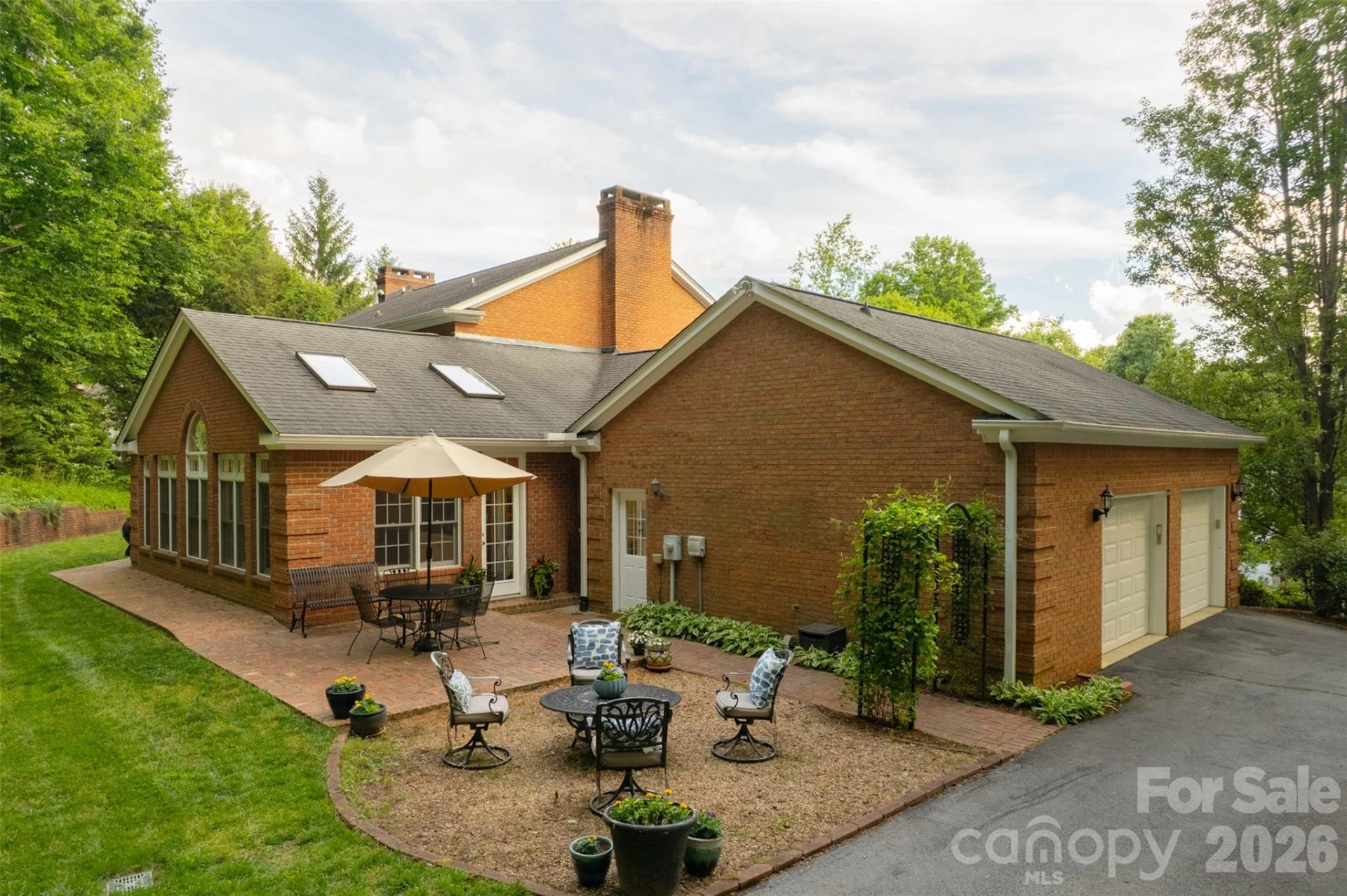 425 Sondley Woods Place - Photo 35