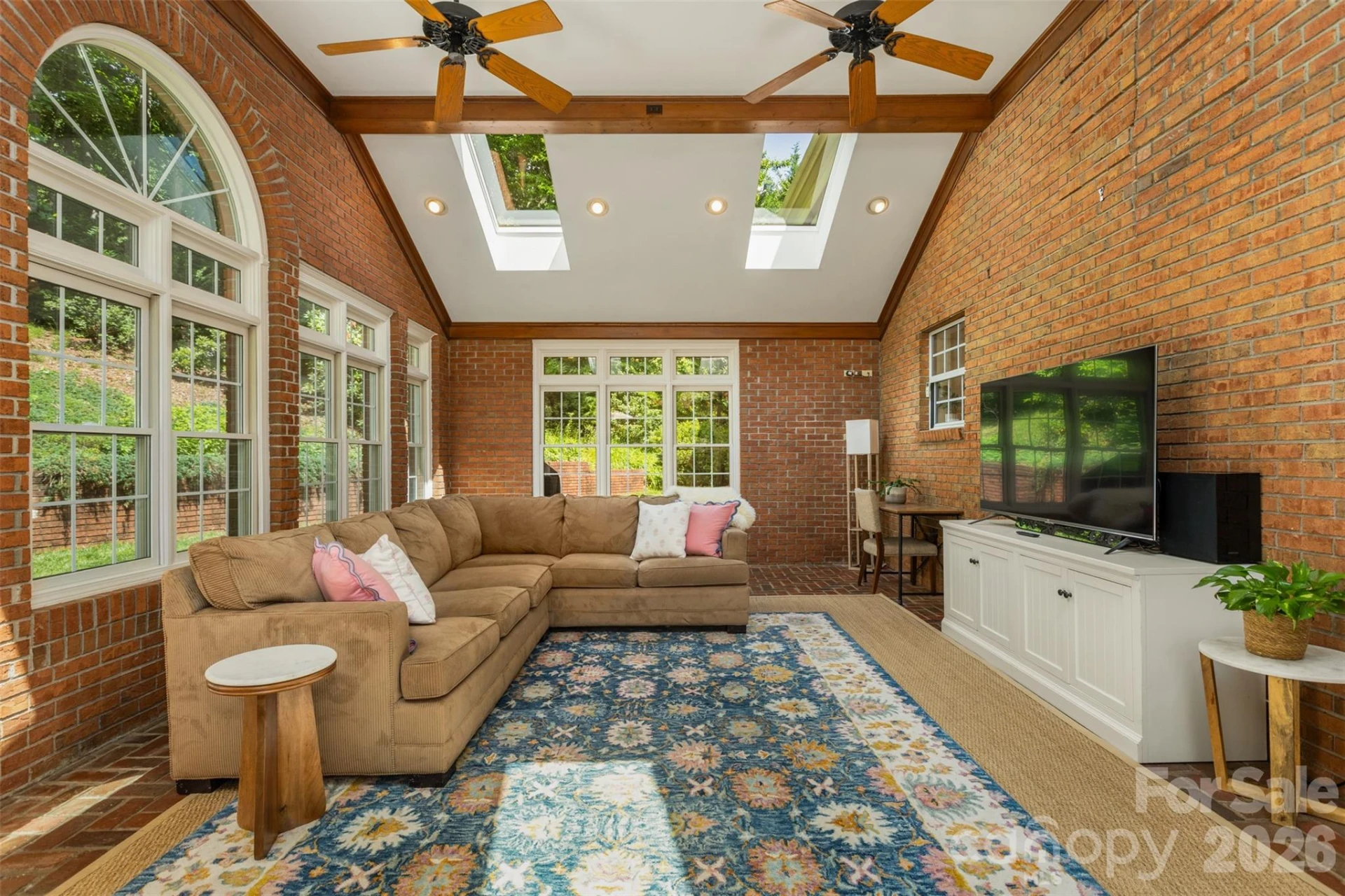 425 Sondley Woods Place - Photo 8