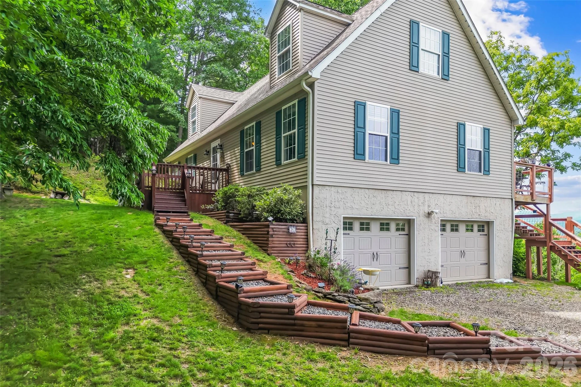 70 Heslar Way - Photo 2