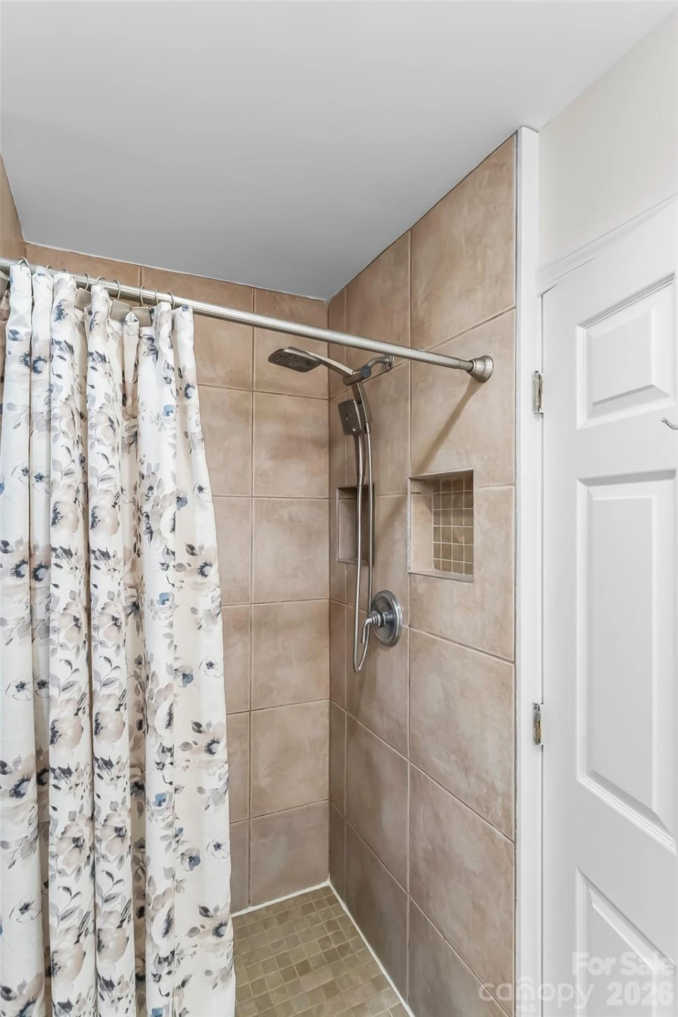 70 Heslar Way - Photo 39
