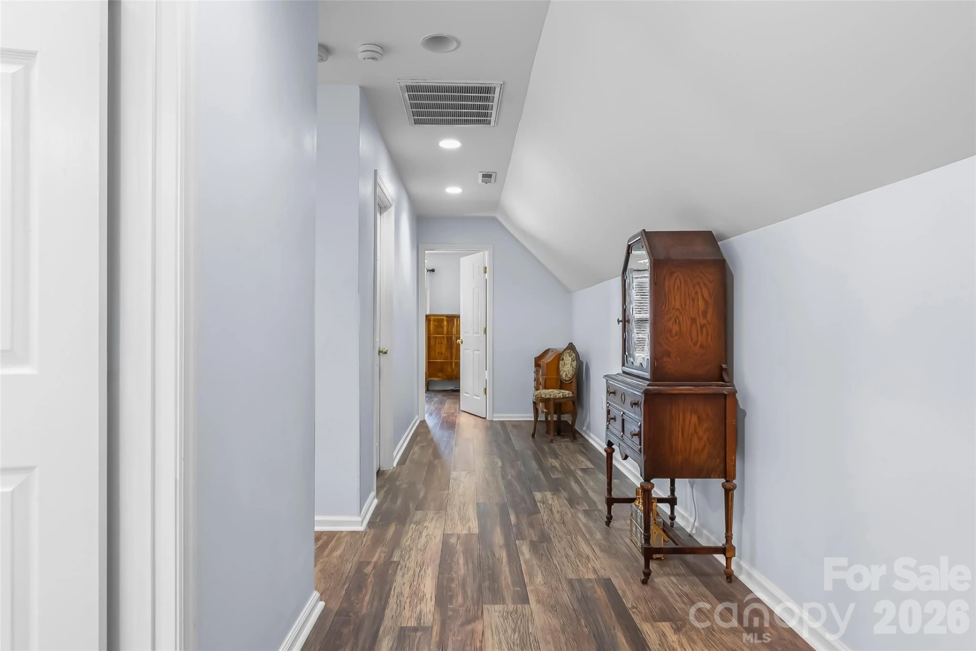 70 Heslar Way - Photo 43