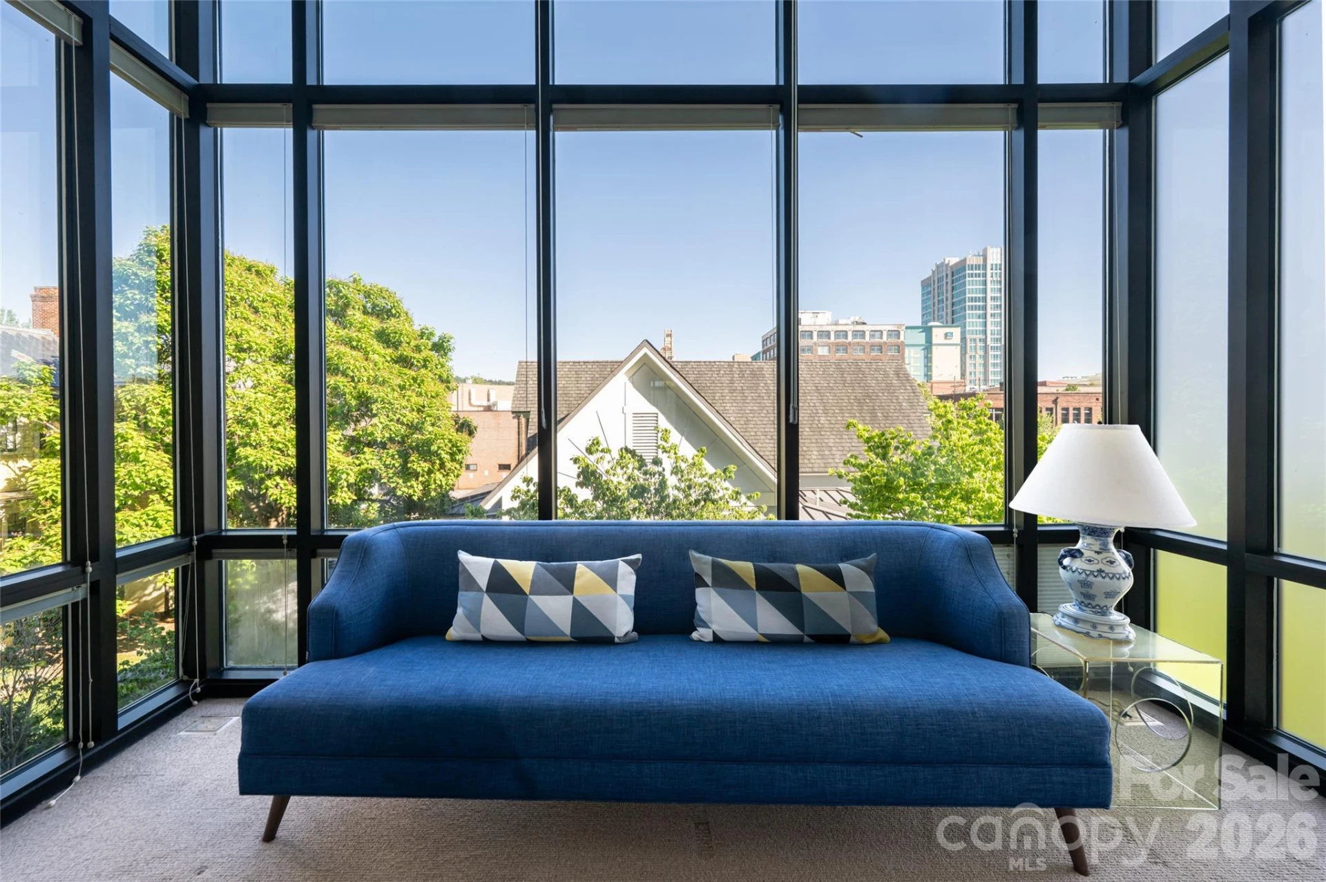 60 unit #302 N Market Street - Photo 15