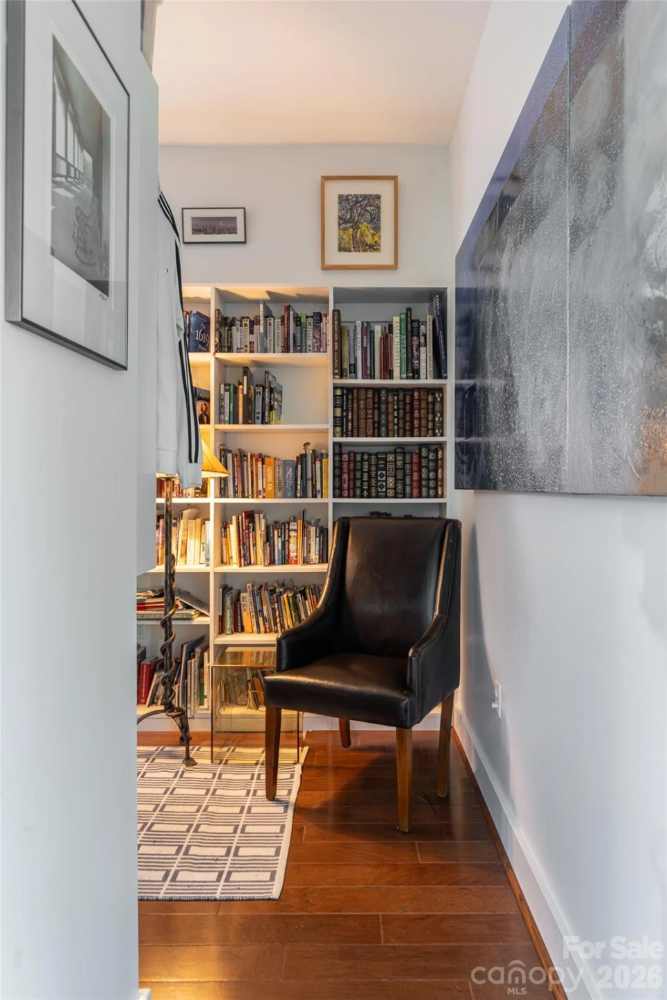 60 unit #302 N Market Street - Photo 19