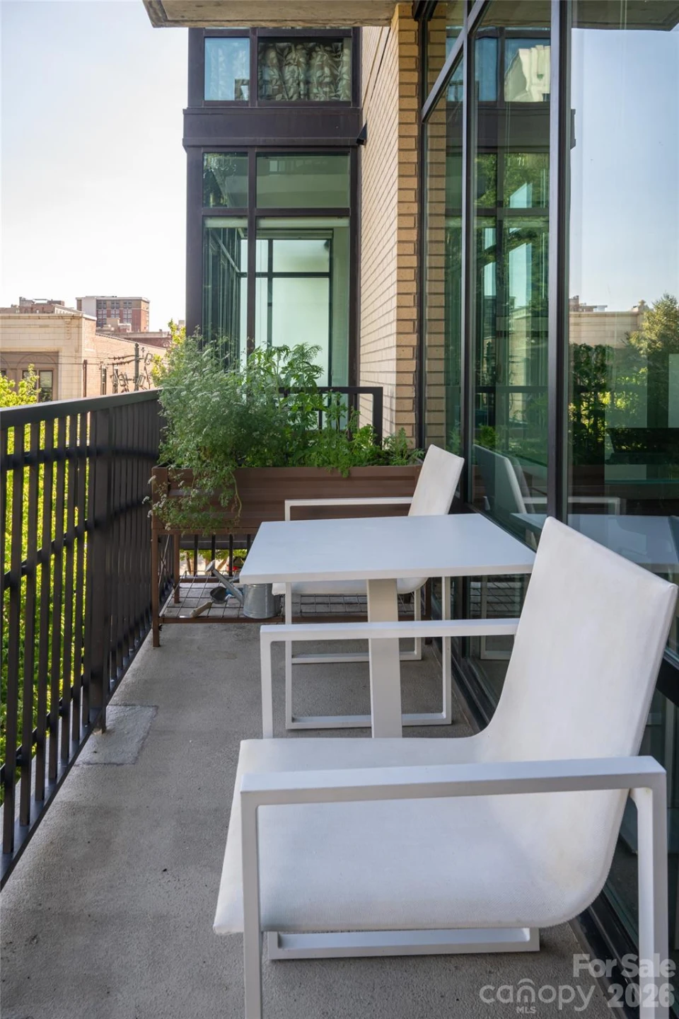60 unit #302 N Market Street - Photo 28