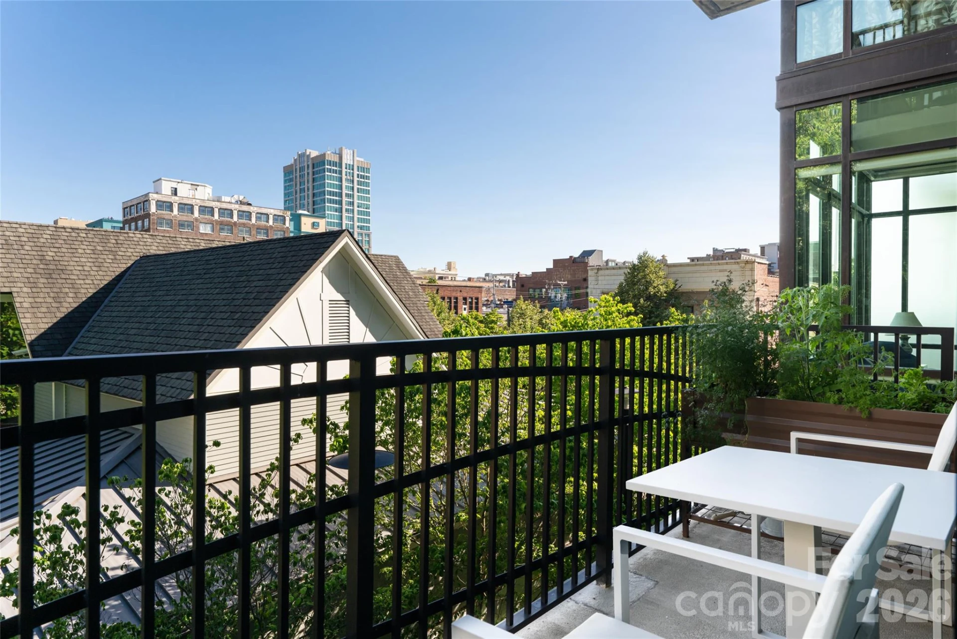 60 unit #302 N Market Street - Photo 29