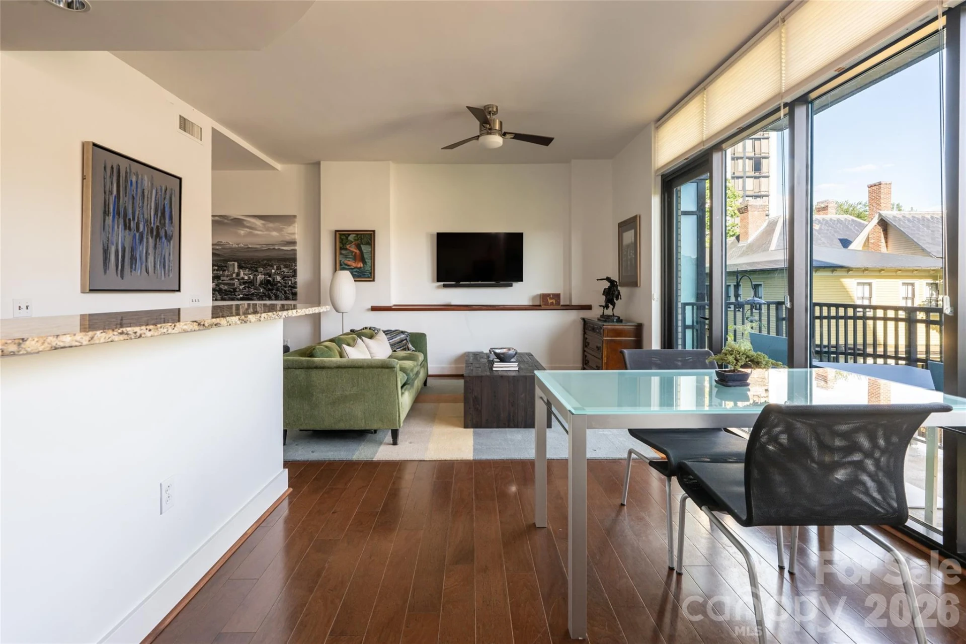 60 unit #302 N Market Street - Photo 10