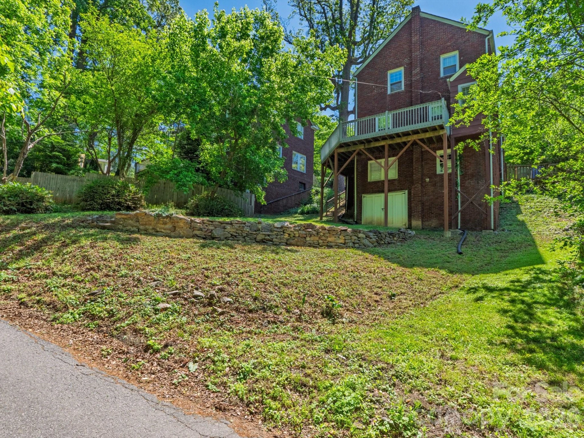 15 Sylvan Avenue - Photo 7