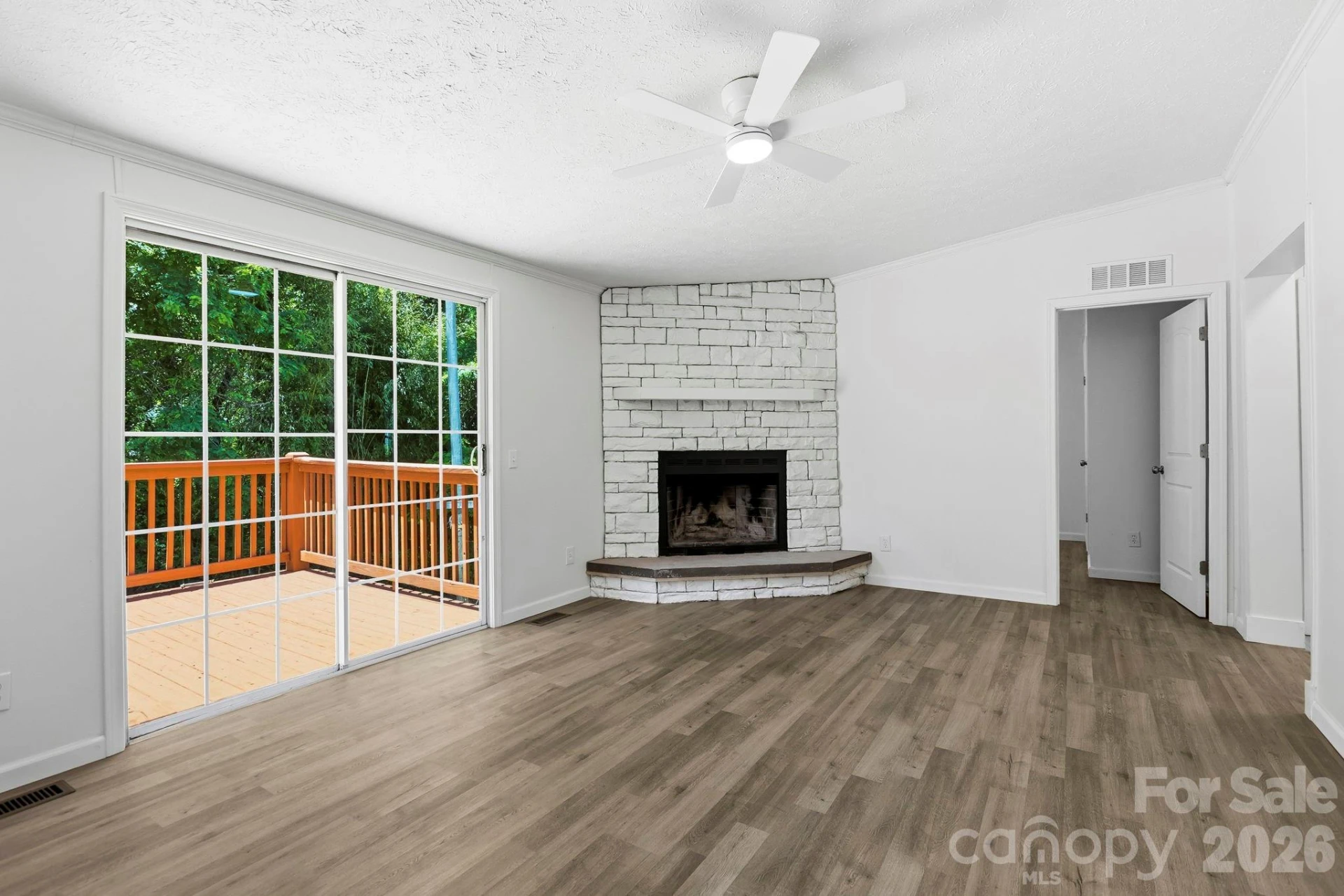 135 Prevost Street - Photo 2