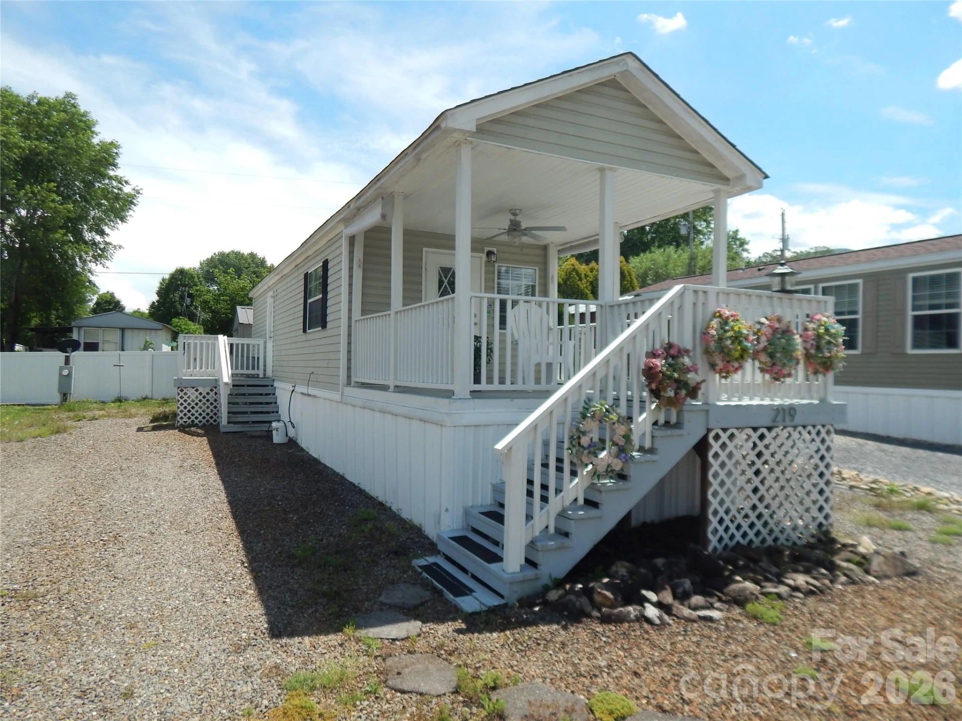 219 Pike Point