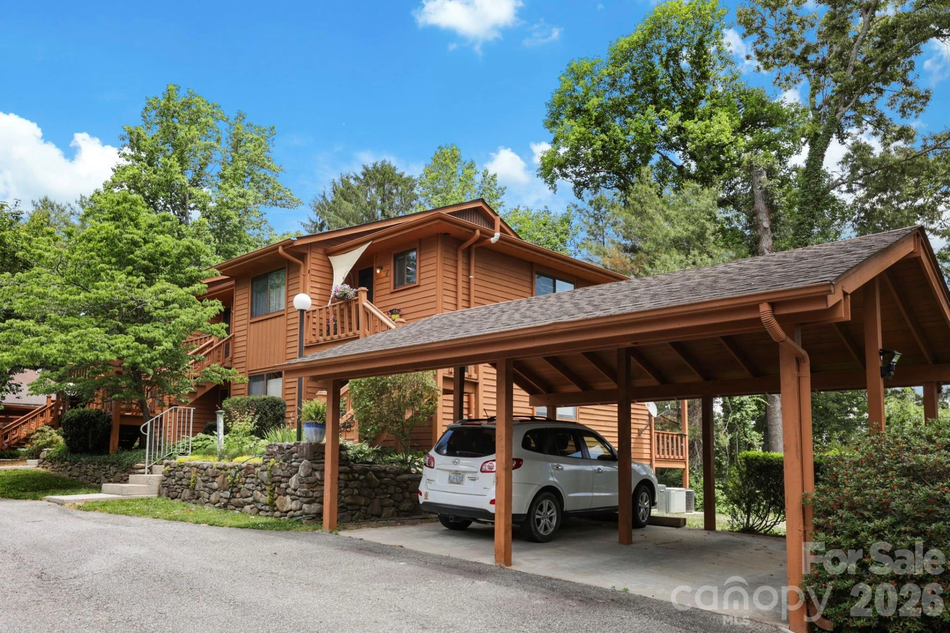 581 Courtwood Lane #4 - Photo 28