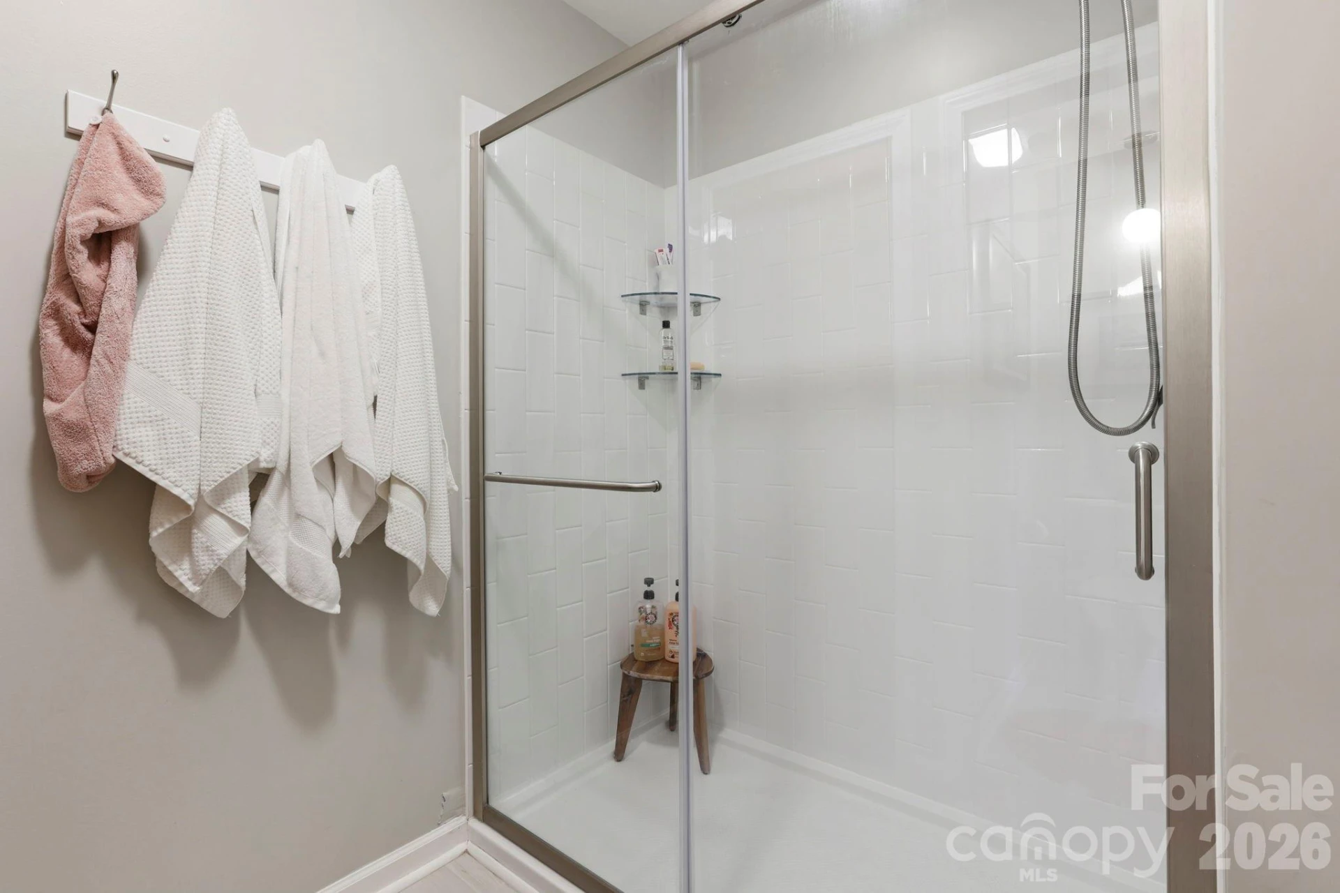 581 Courtwood Lane #4 - Photo 9