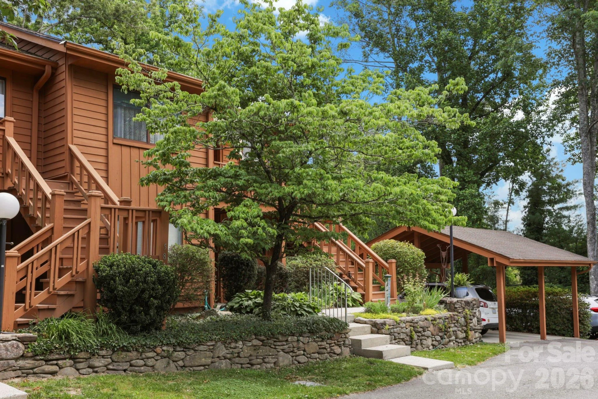 581 Courtwood Lane #4 - Photo 23