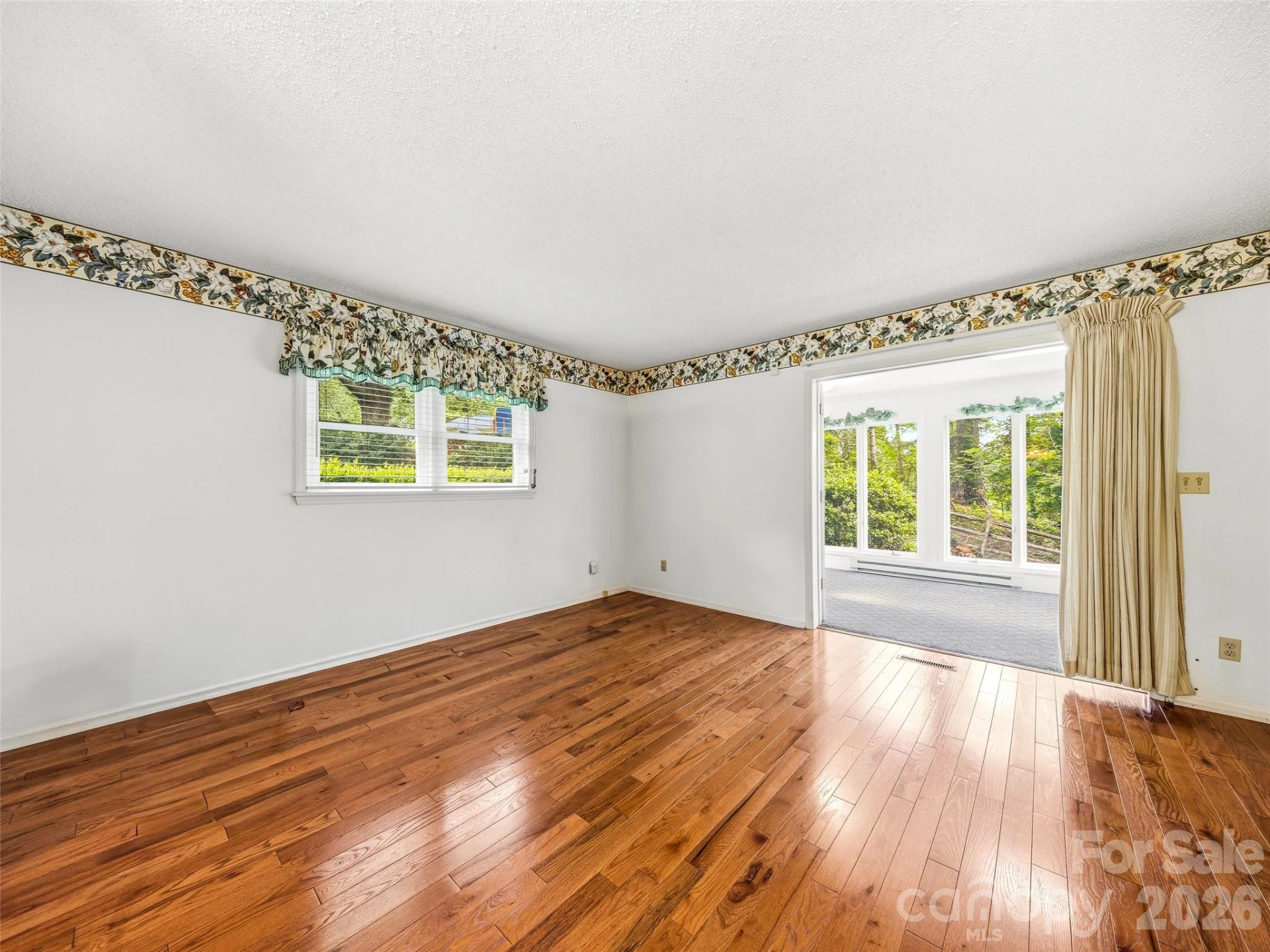 126 Surry Lane - Photo 16