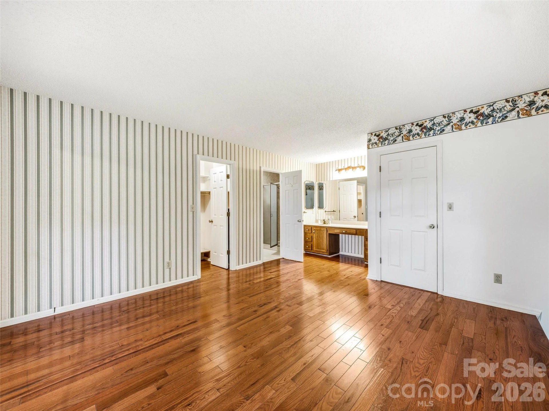 126 Surry Lane - Photo 17