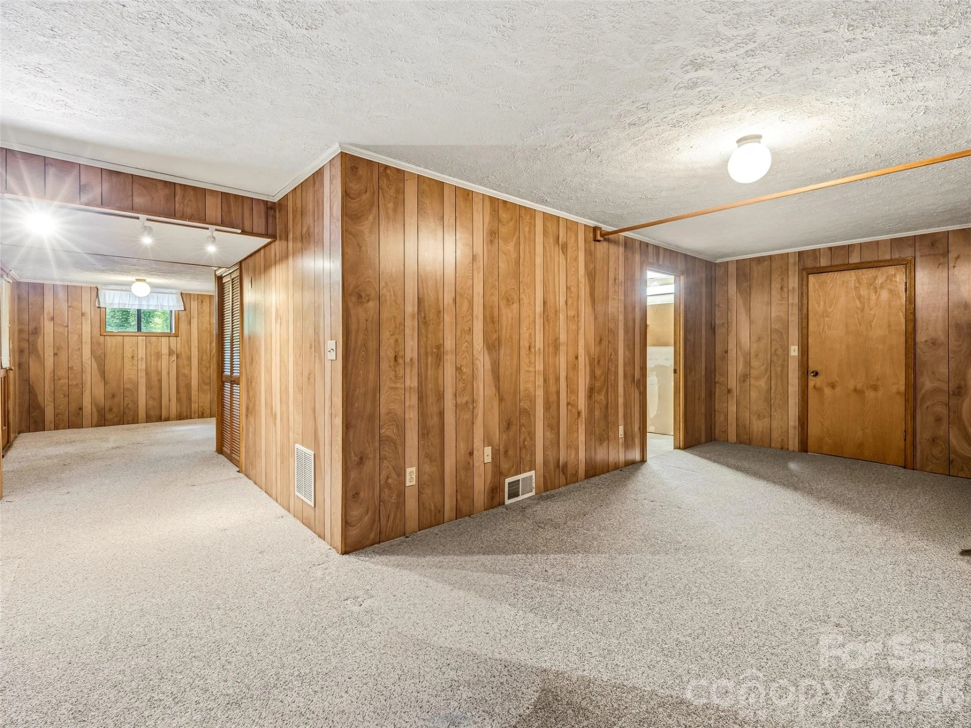 126 Surry Lane - Photo 31