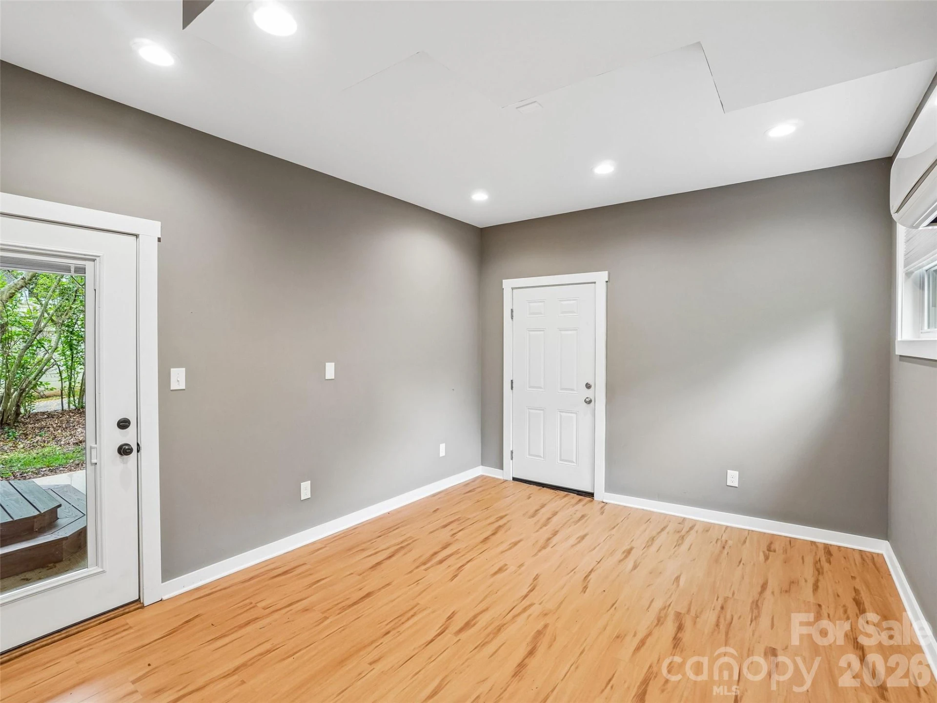 3 Delaware Avenue - Photo 18