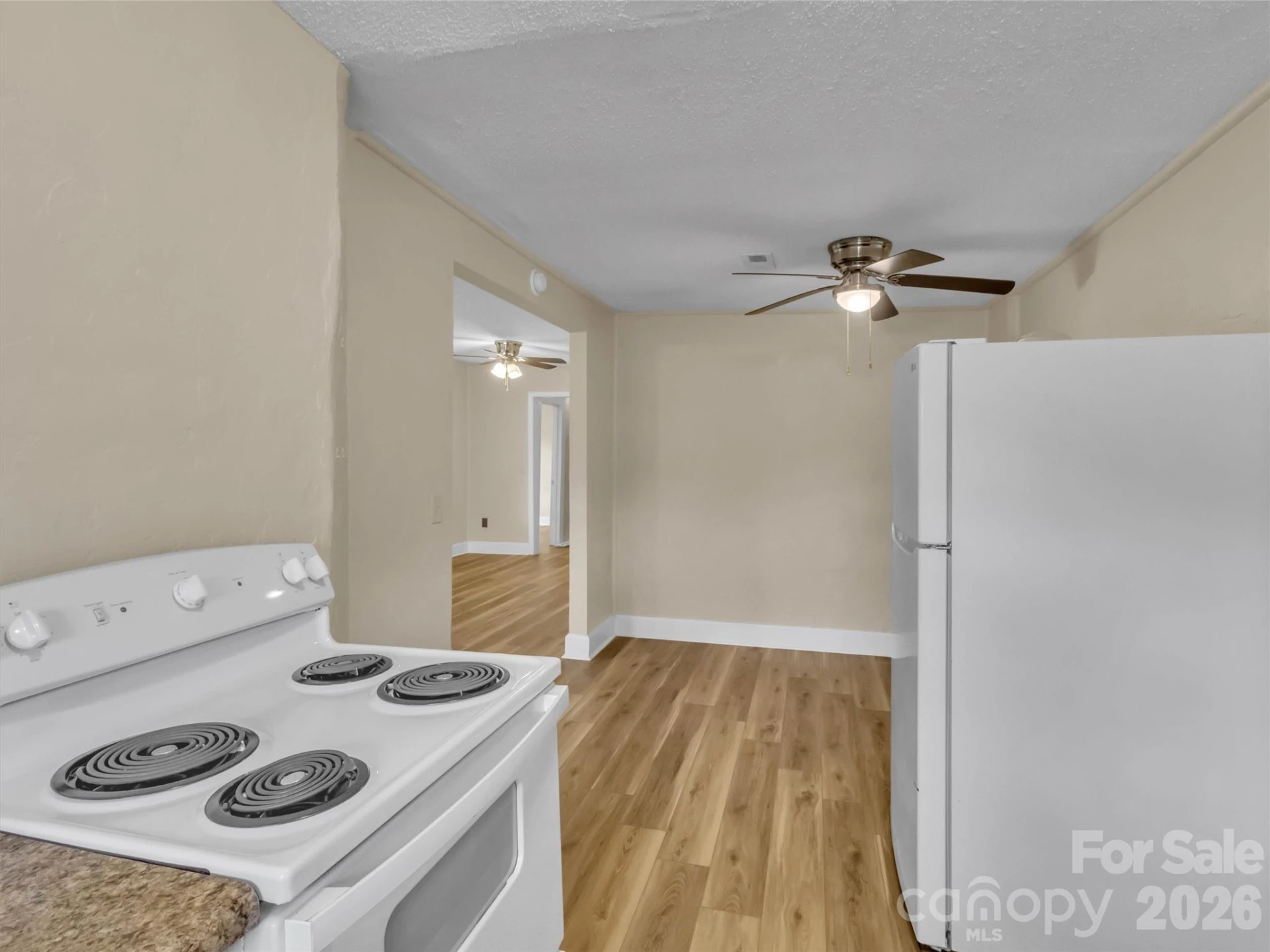 492 Riverbend Street - Photo 30