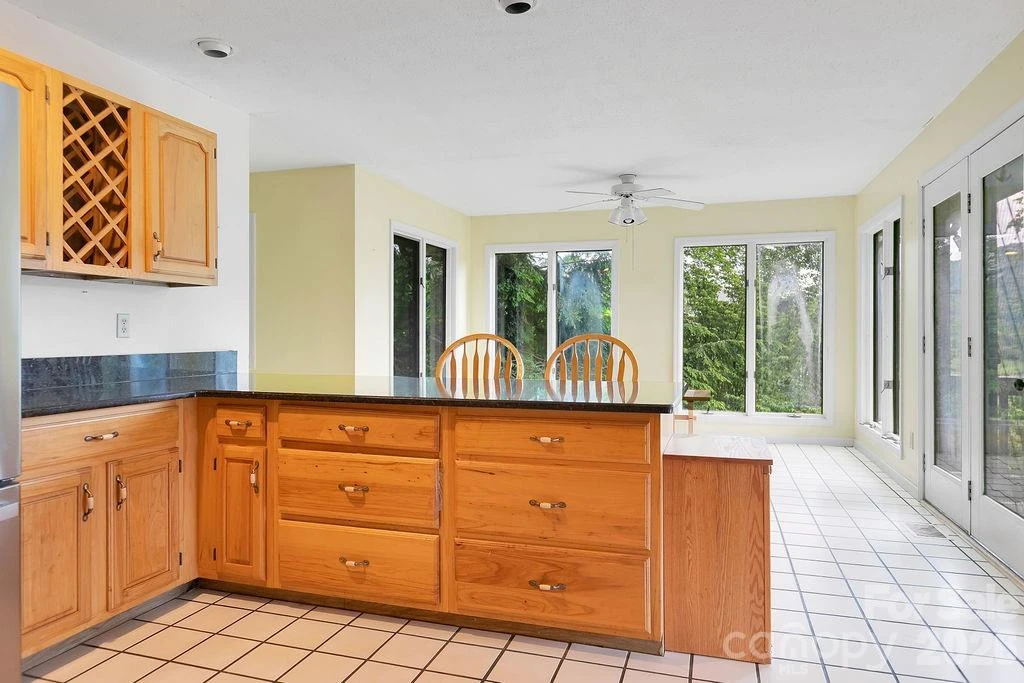 547 Windover Drive - Photo 13