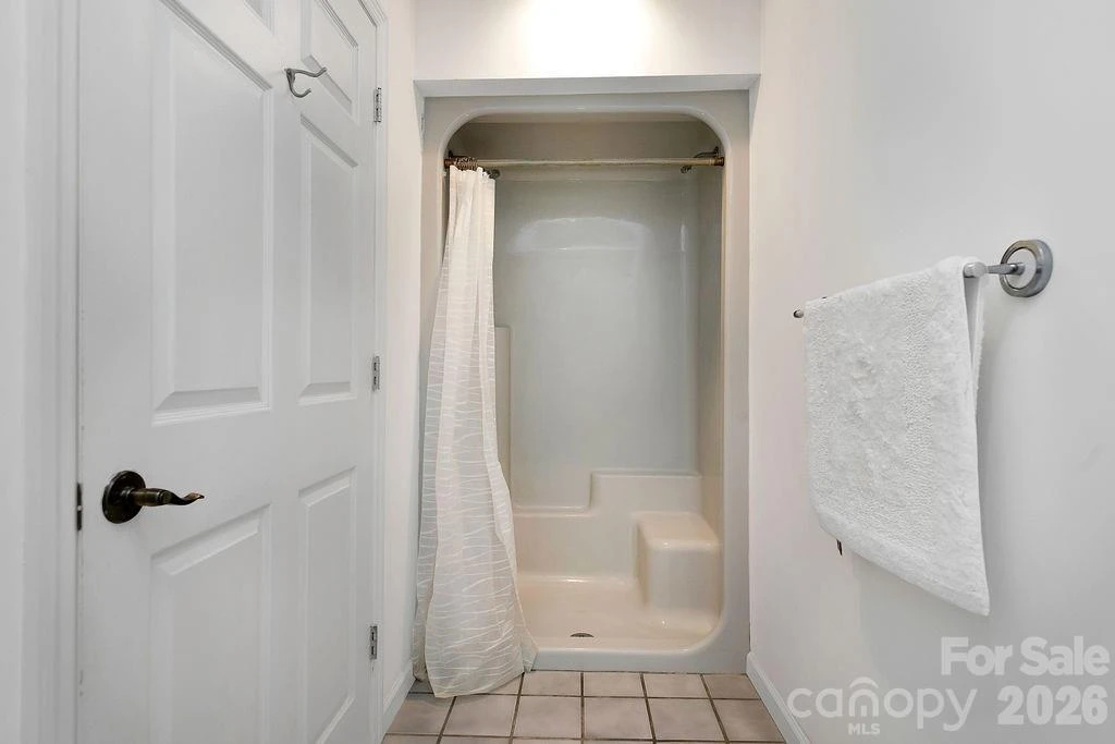 547 Windover Drive - Photo 36
