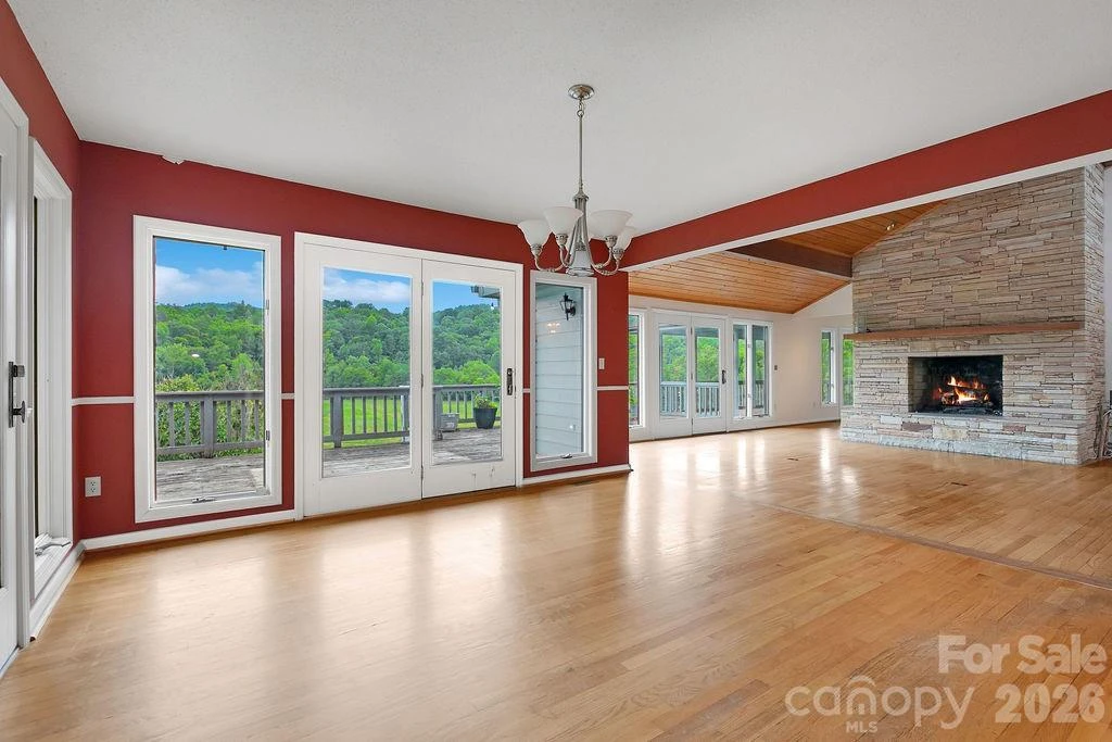547 Windover Drive - Photo 9