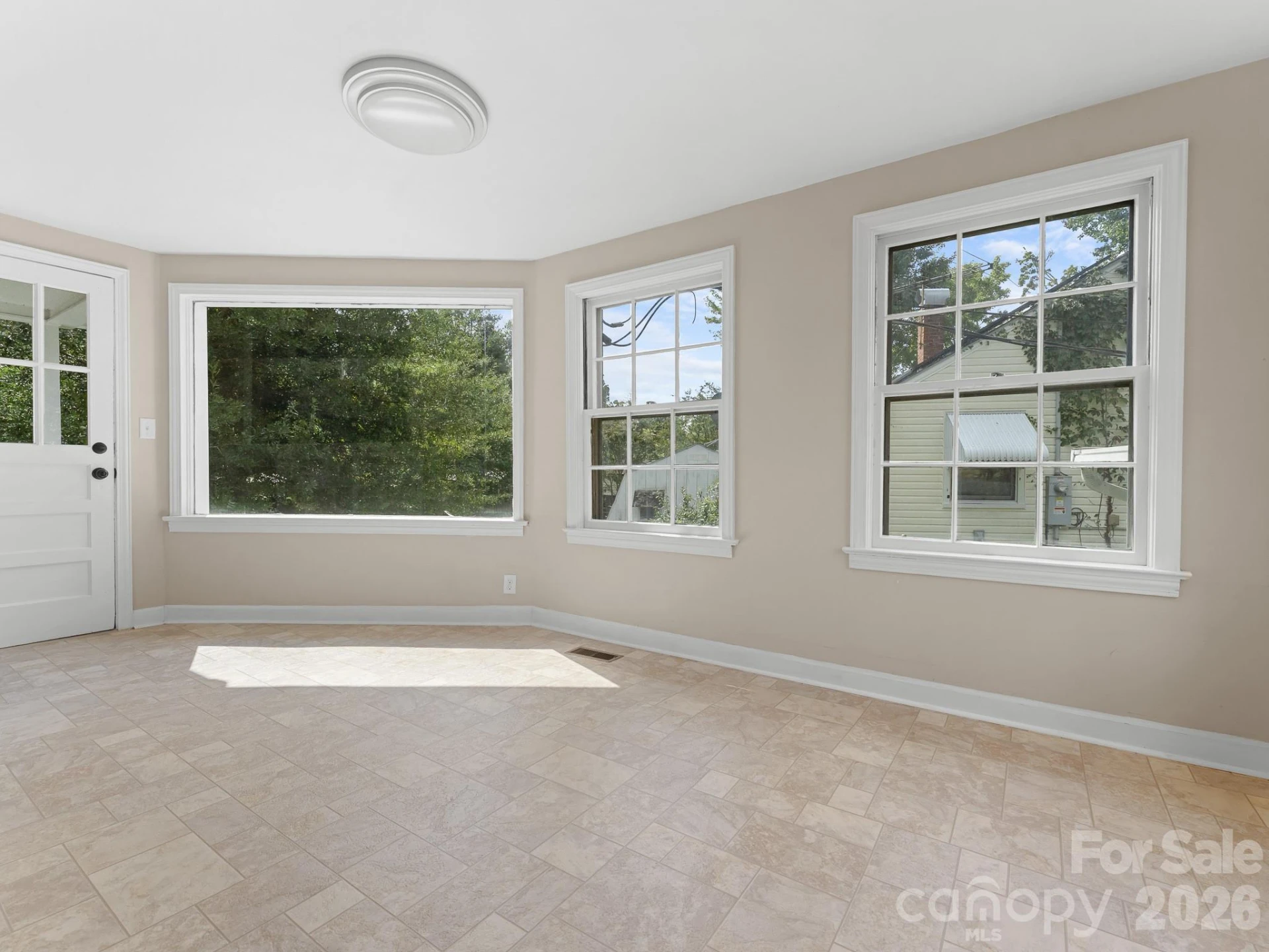 106 Green Acres Avenue - Photo 14