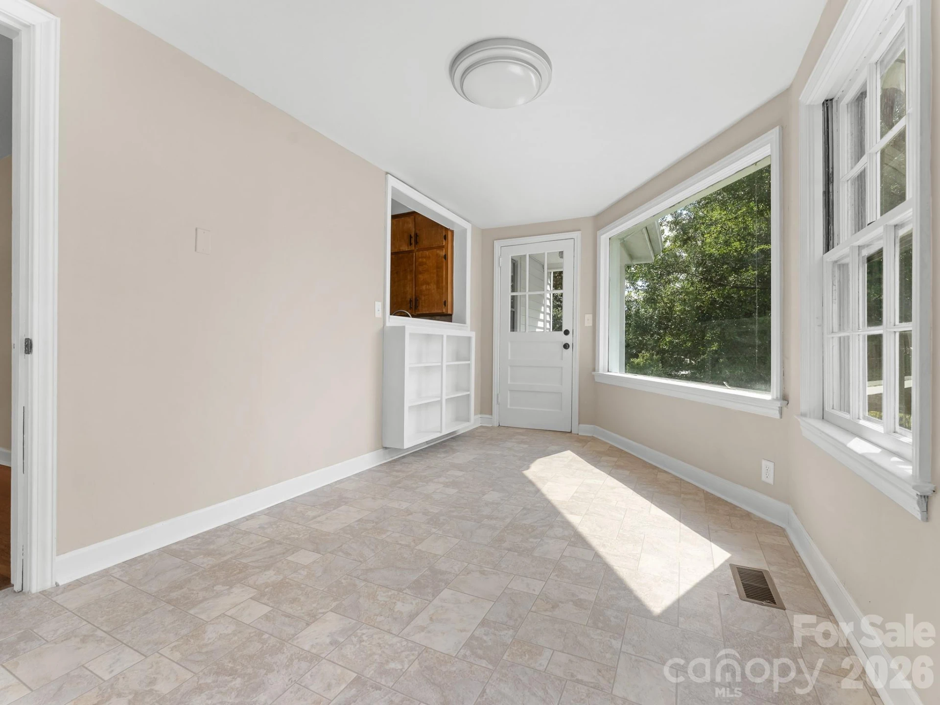 106 Green Acres Avenue - Photo 15